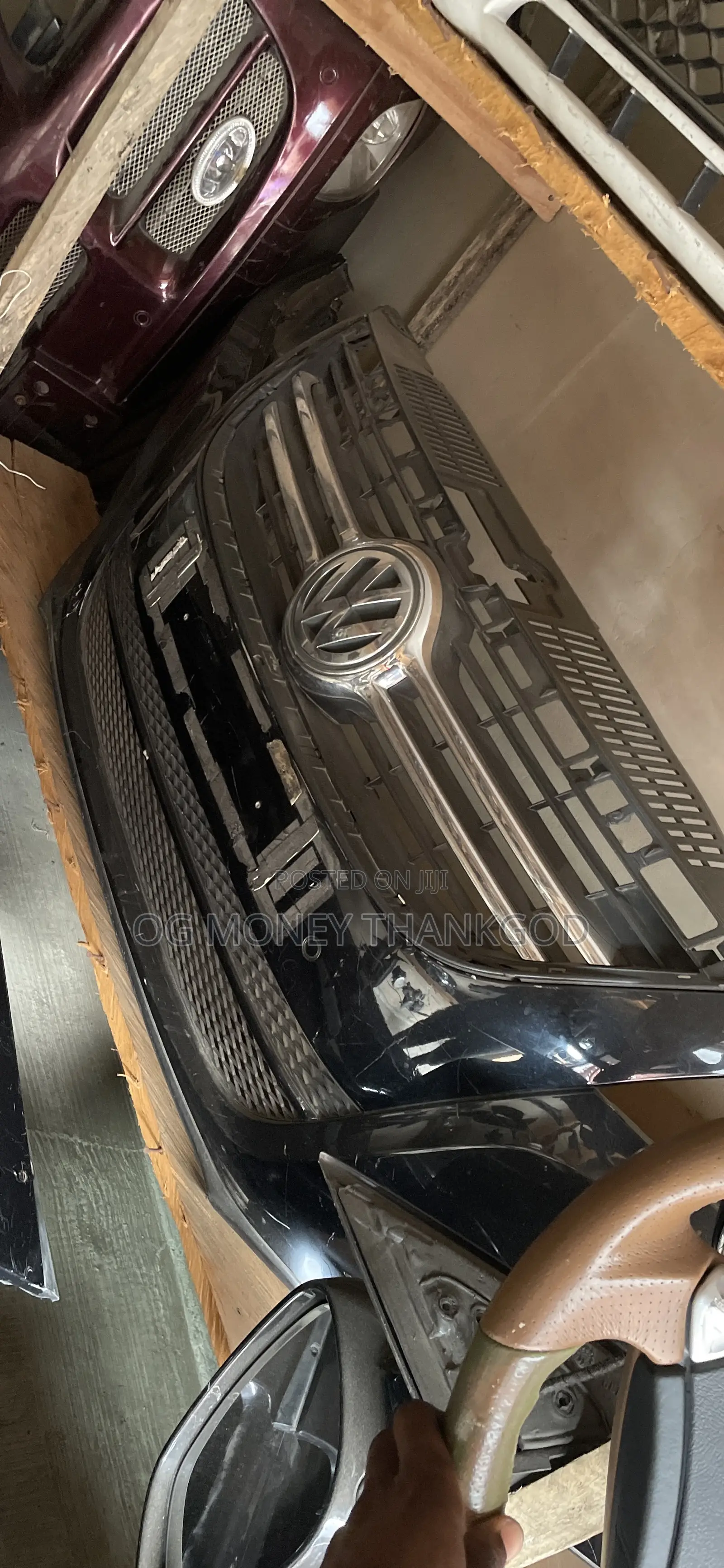 Front Bumper Volkswagen Tiguan 2010