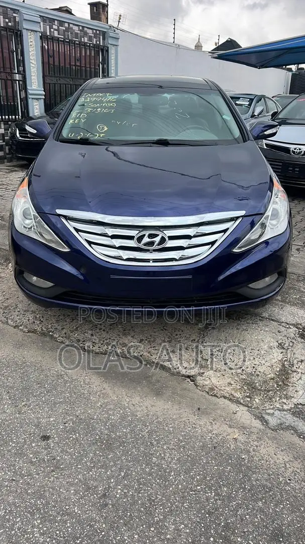 Hyundai Sonata 2013 Blue