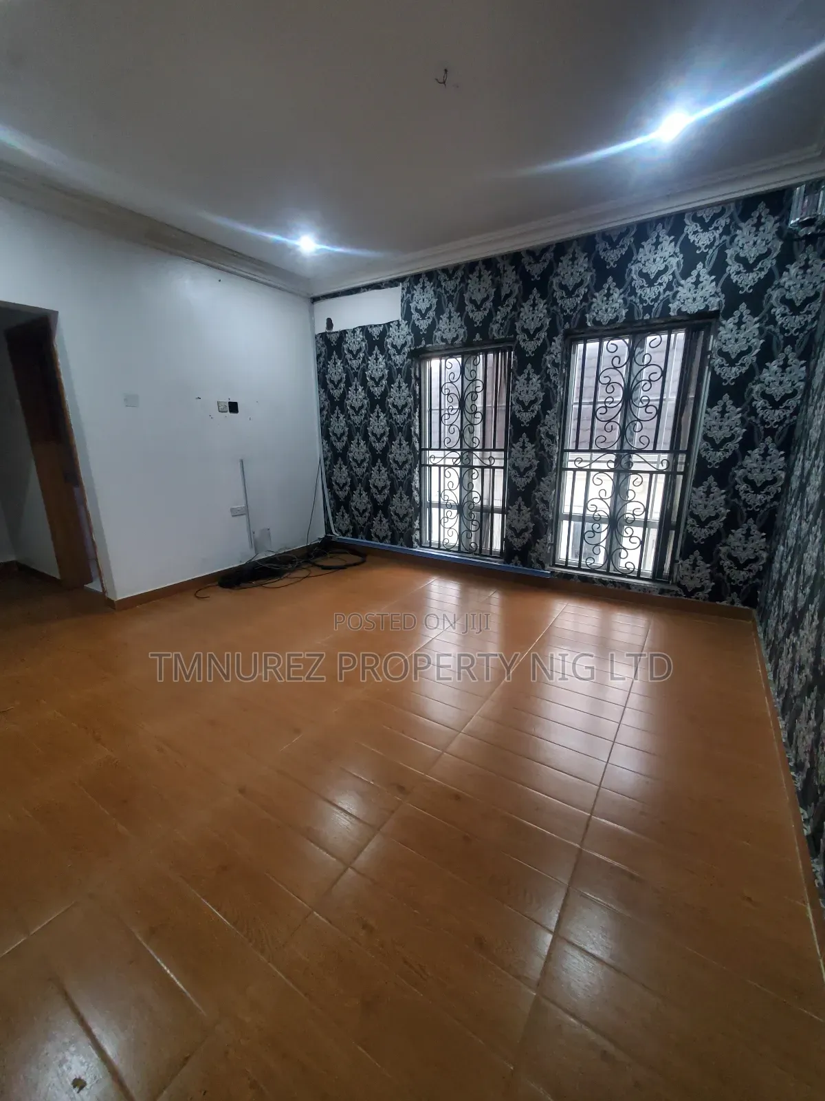 Studio Apartment in Chevron Estate for rent