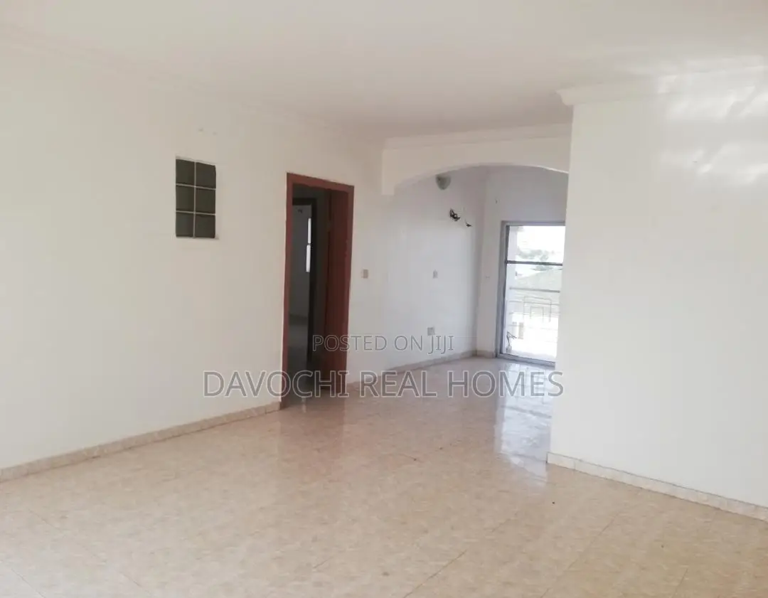 3bdrm Apartment in Ikota for rent