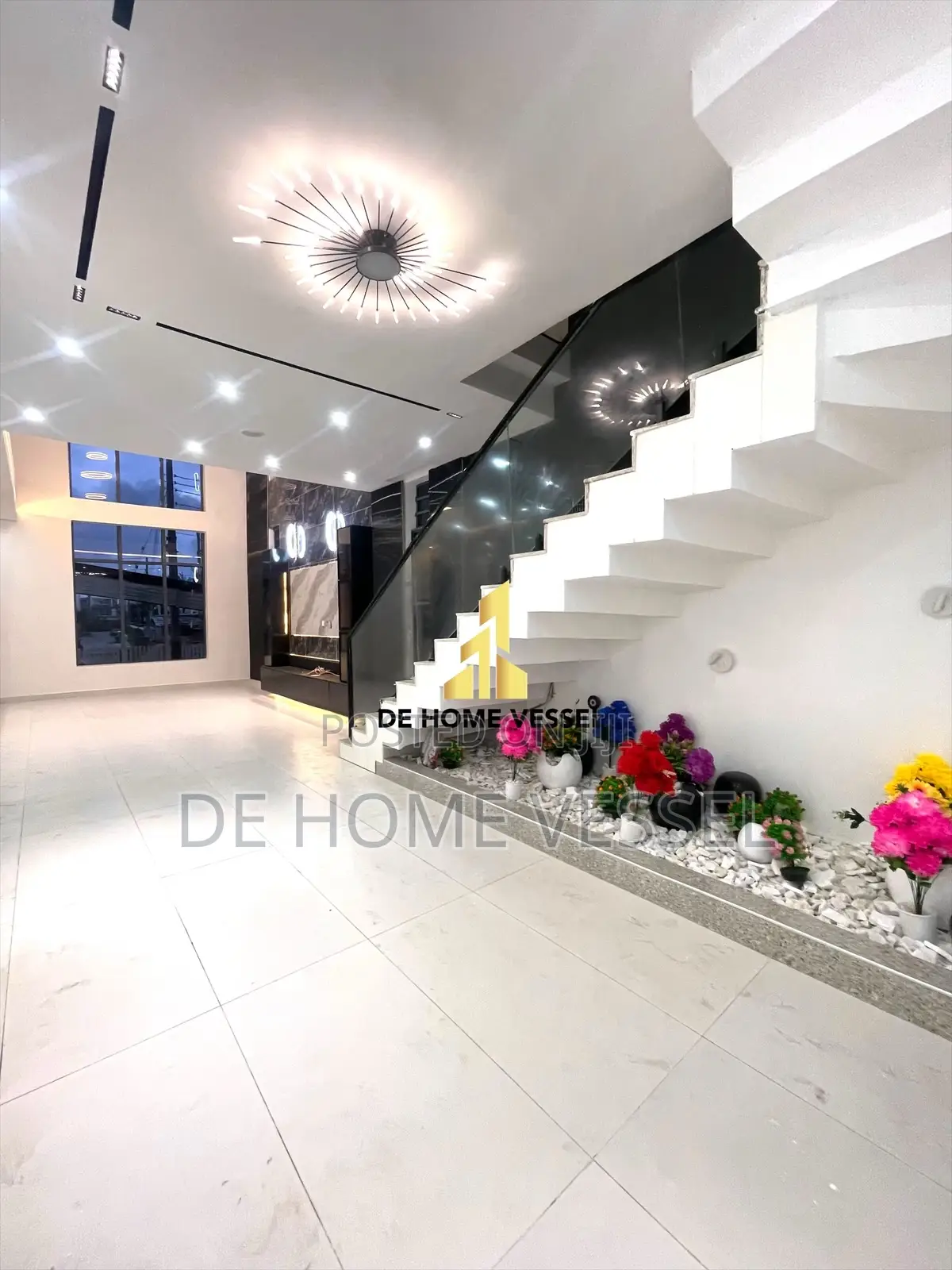 5bdrm Duplex in Lekki for sale