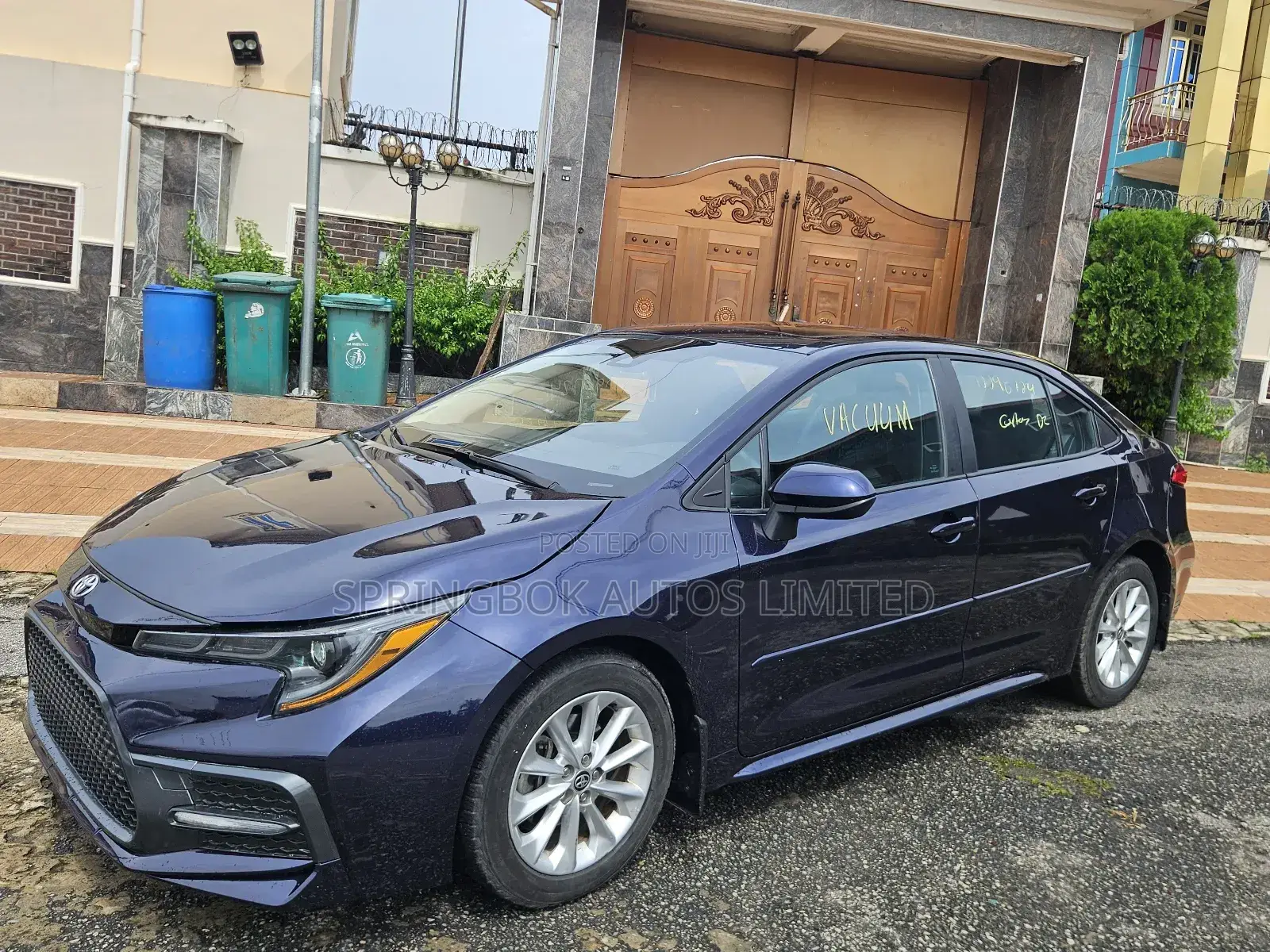 Toyota Corolla LE 2022 Blue