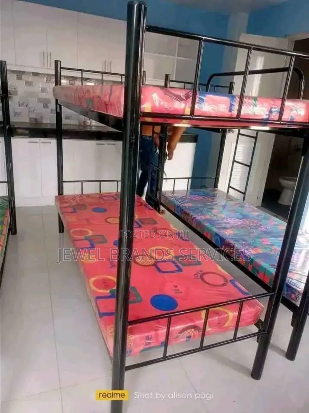 Double Bunk Bed For Small Rooms