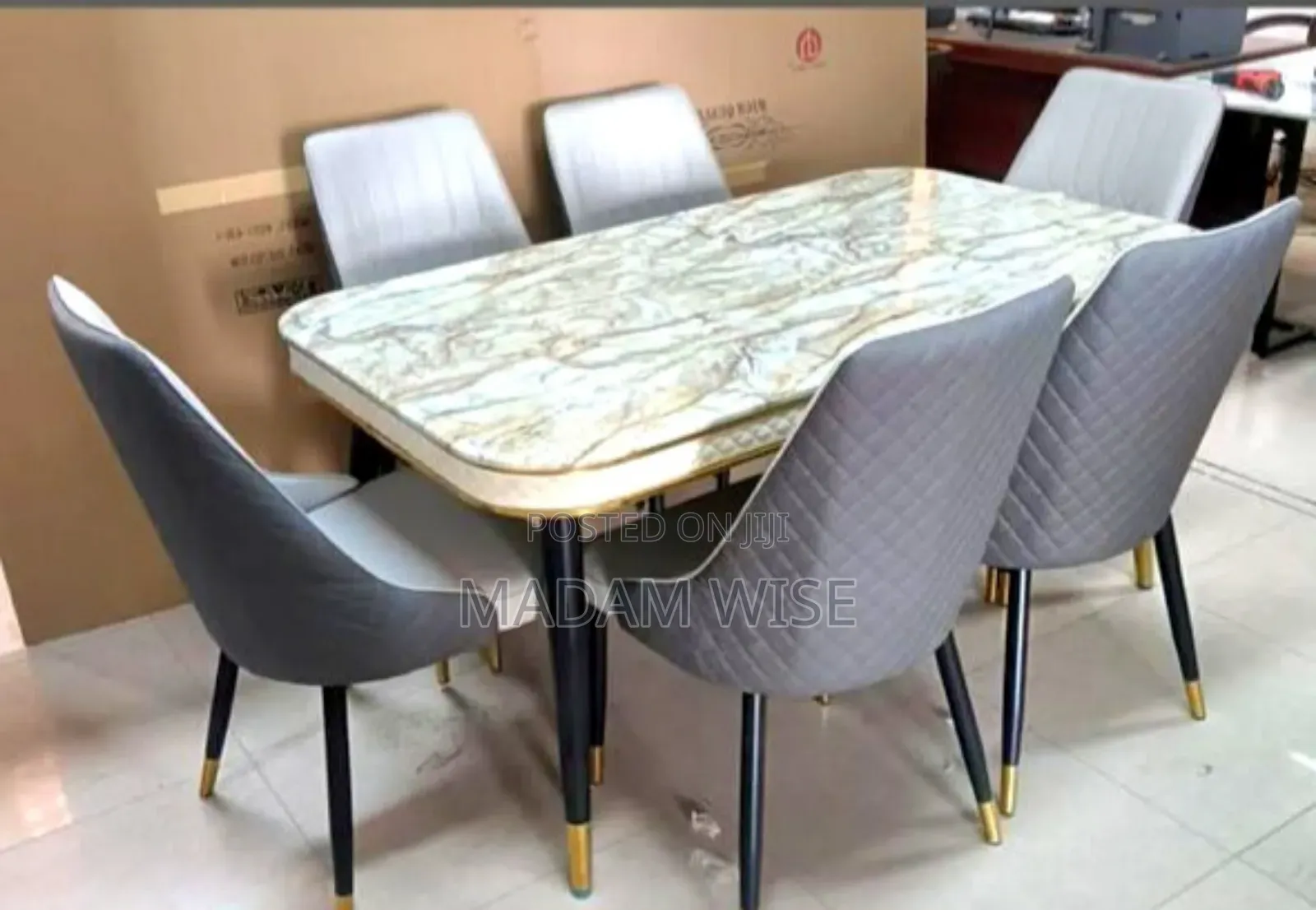 High-Quality Luxury Dining Set