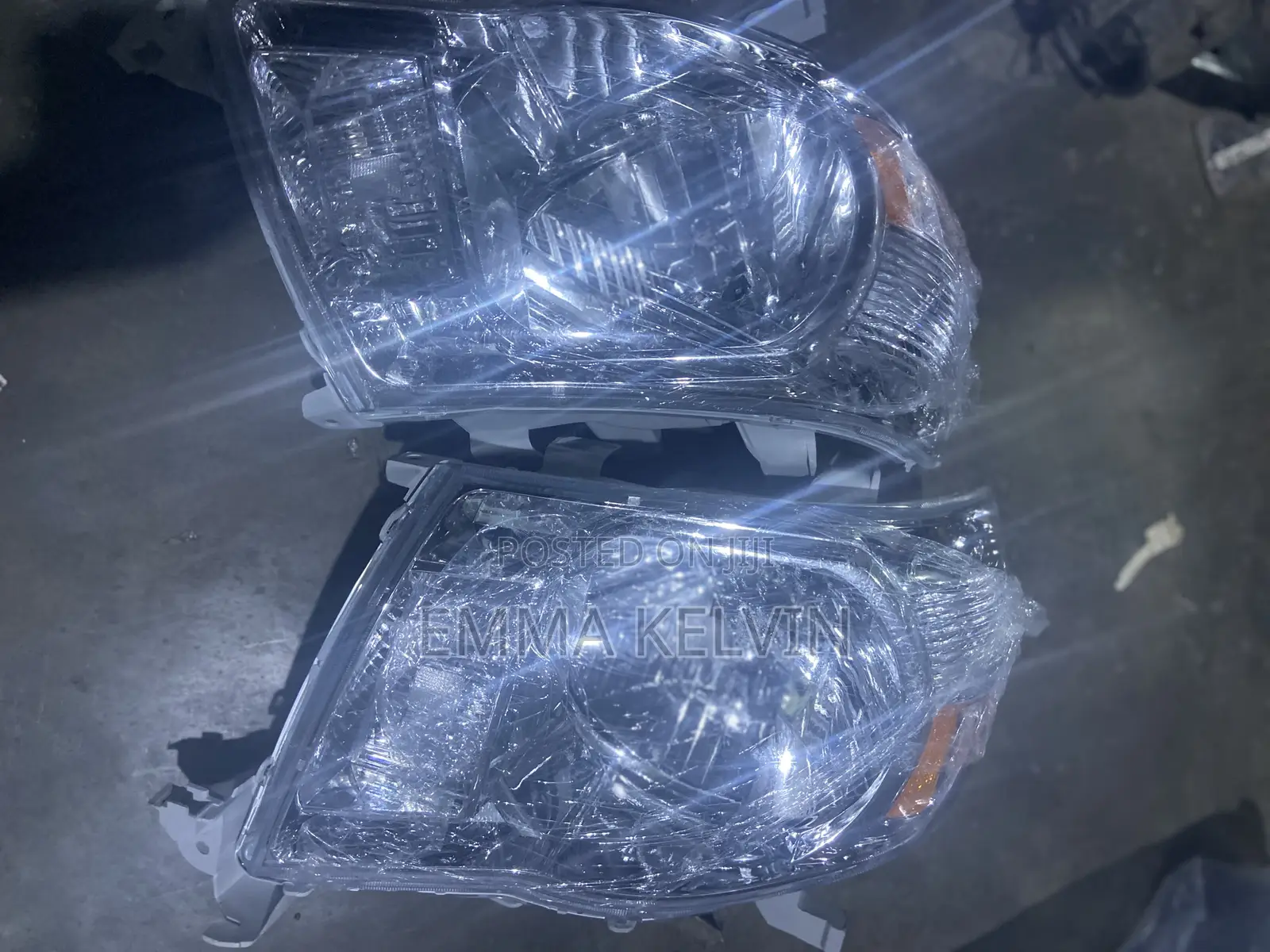 Set Full Light For Toyota Tacoma 2005/2010 Model