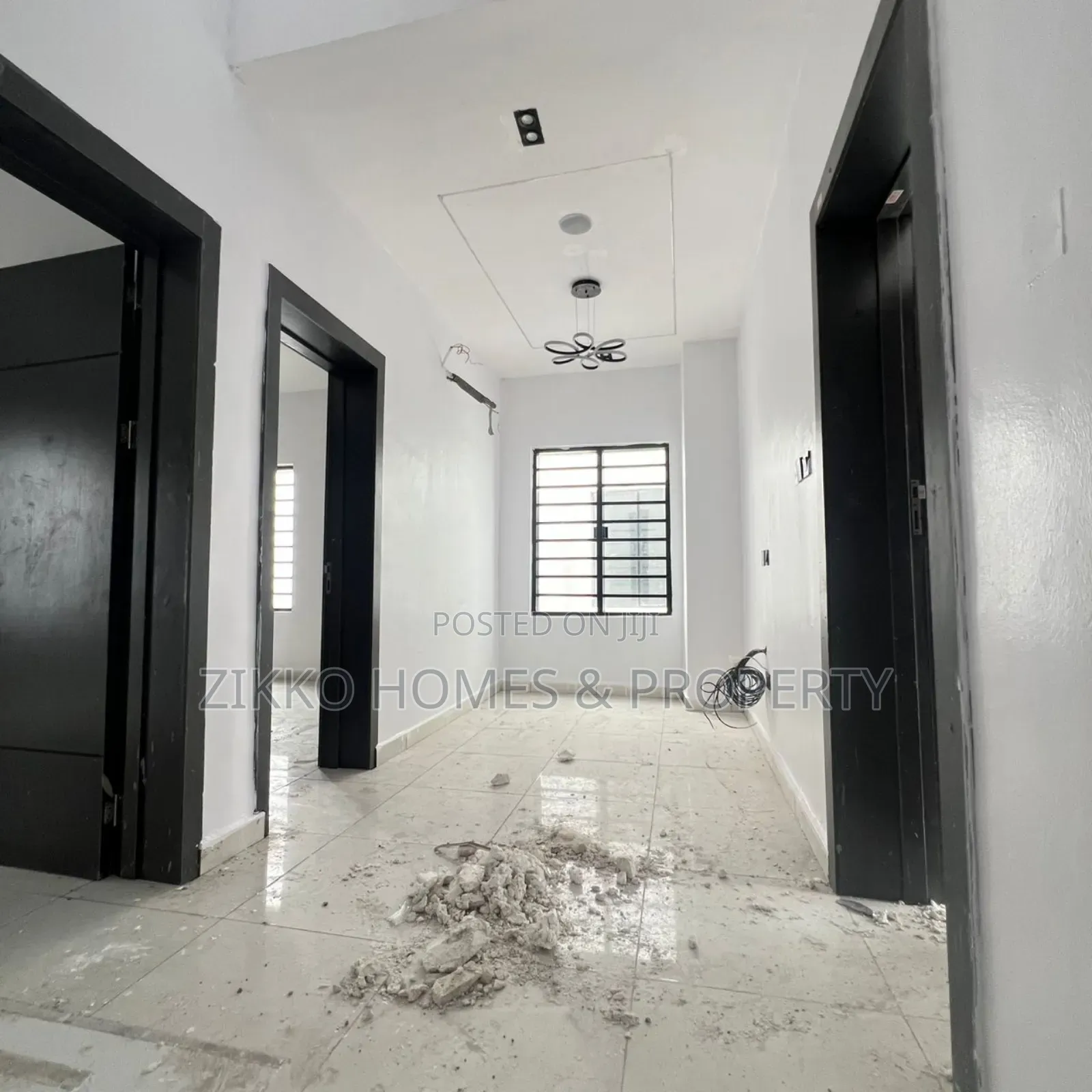 4bdrm Townhouse/Terrace in Orchid, Lekki for sale