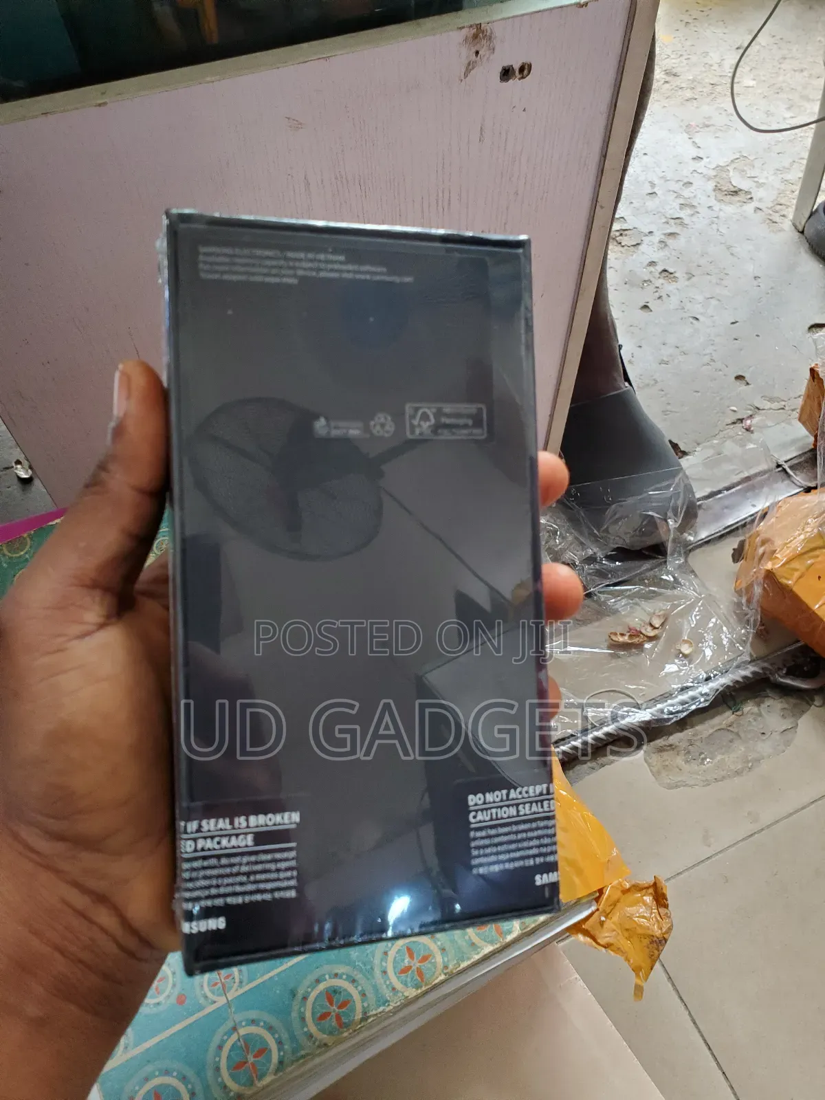 New Samsung Galaxy S22 5G 256 GB Gray