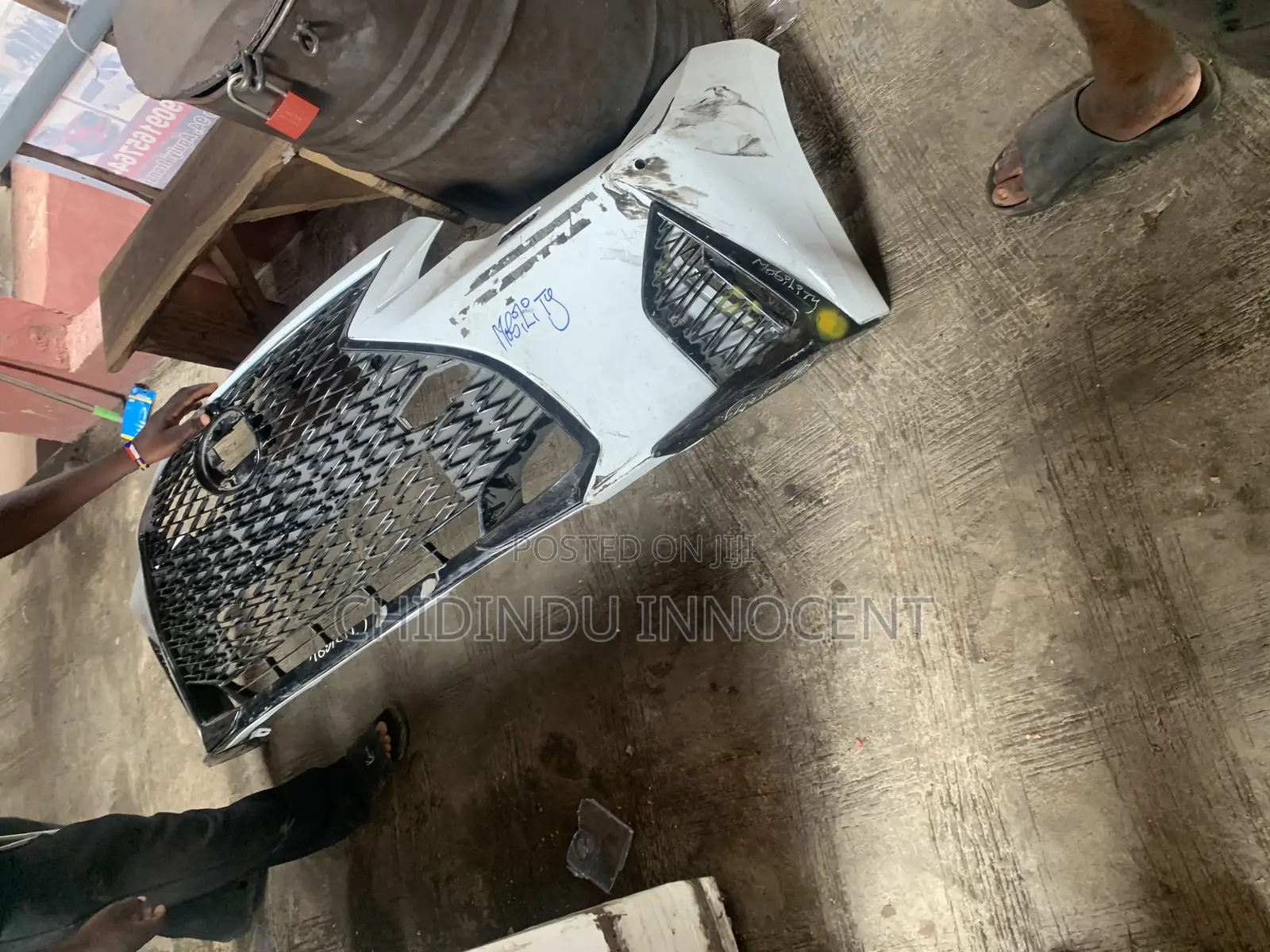 Complete Front Bumper Lexus Es350 2024 Model Direct Tokunbo