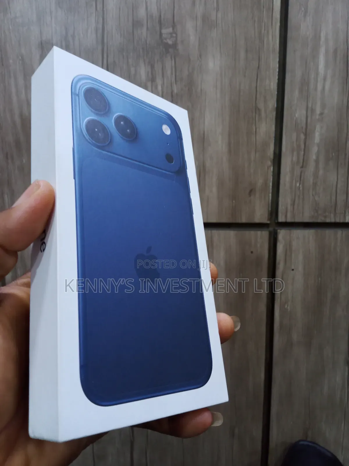 New Apple iPhone 17 Pro Max 256 GB Blue