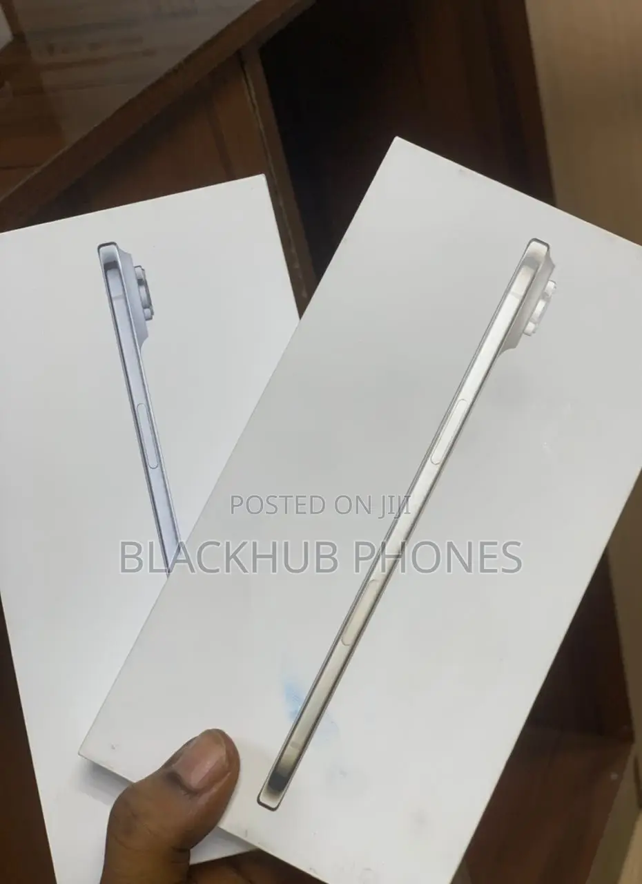 New Apple iPhone Air 256 GB Silver