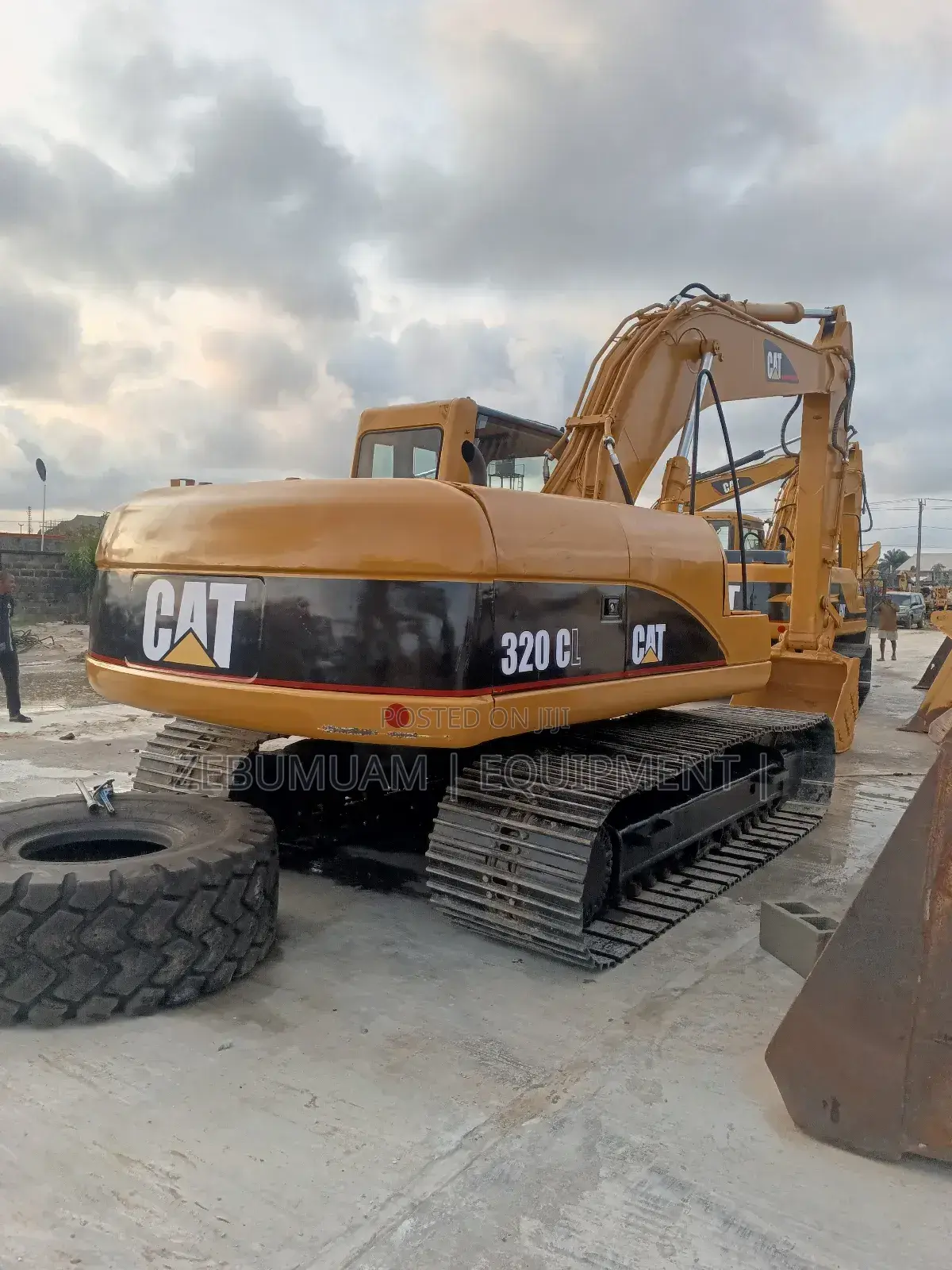 Excavator 320cl for Sale: Price 140m Naira