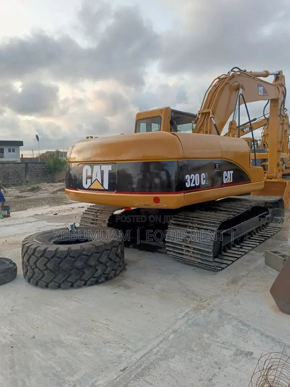 Excavator 320cl for Sale: Price 140m Naira