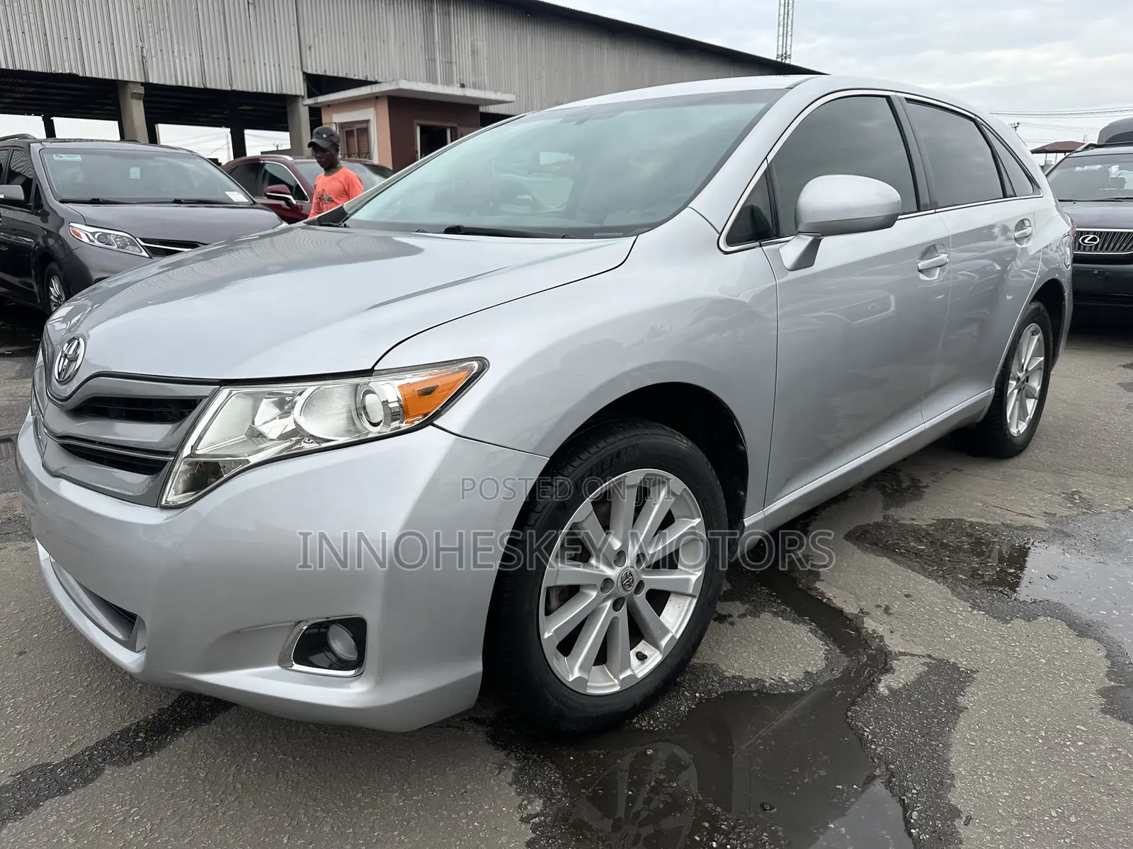 Toyota Venza AWD 2010 Silver