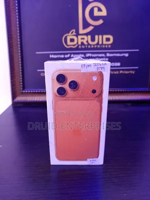 New Apple iPhone 17 Pro Max 256 GB Orange