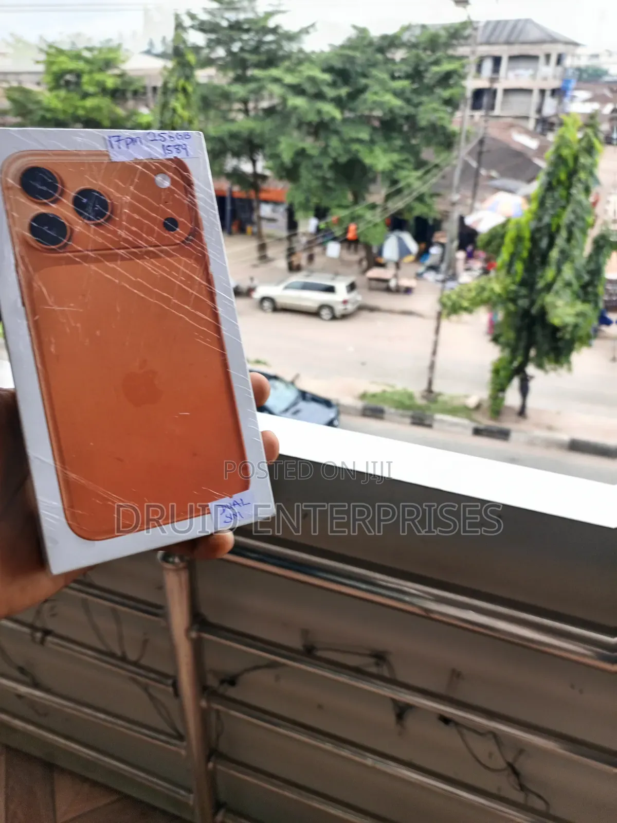 New Apple iPhone 17 Pro Max 256 GB Orange