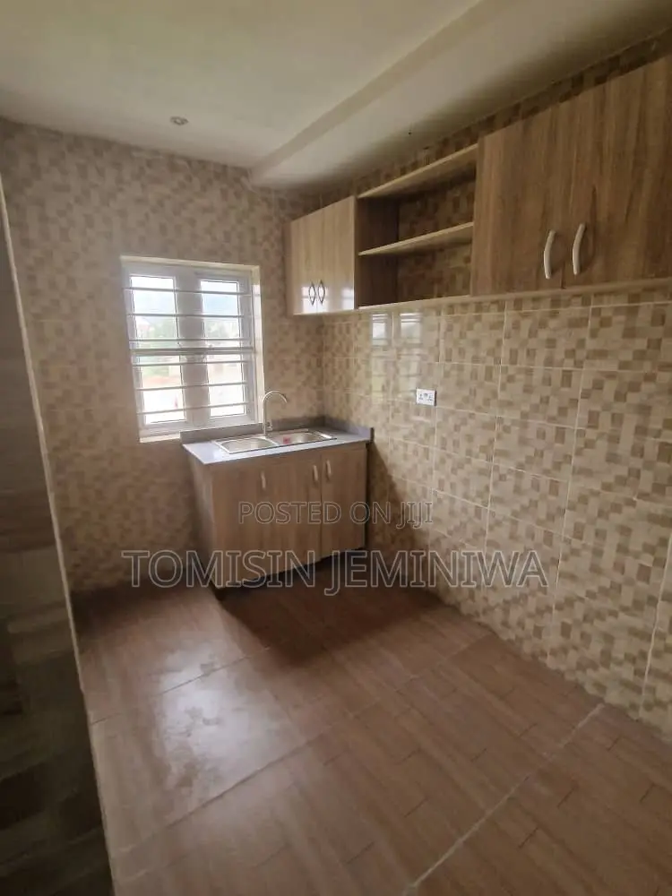 Furnished 2bdrm Block of Flats in Pacific Estate, Kubwa for rent