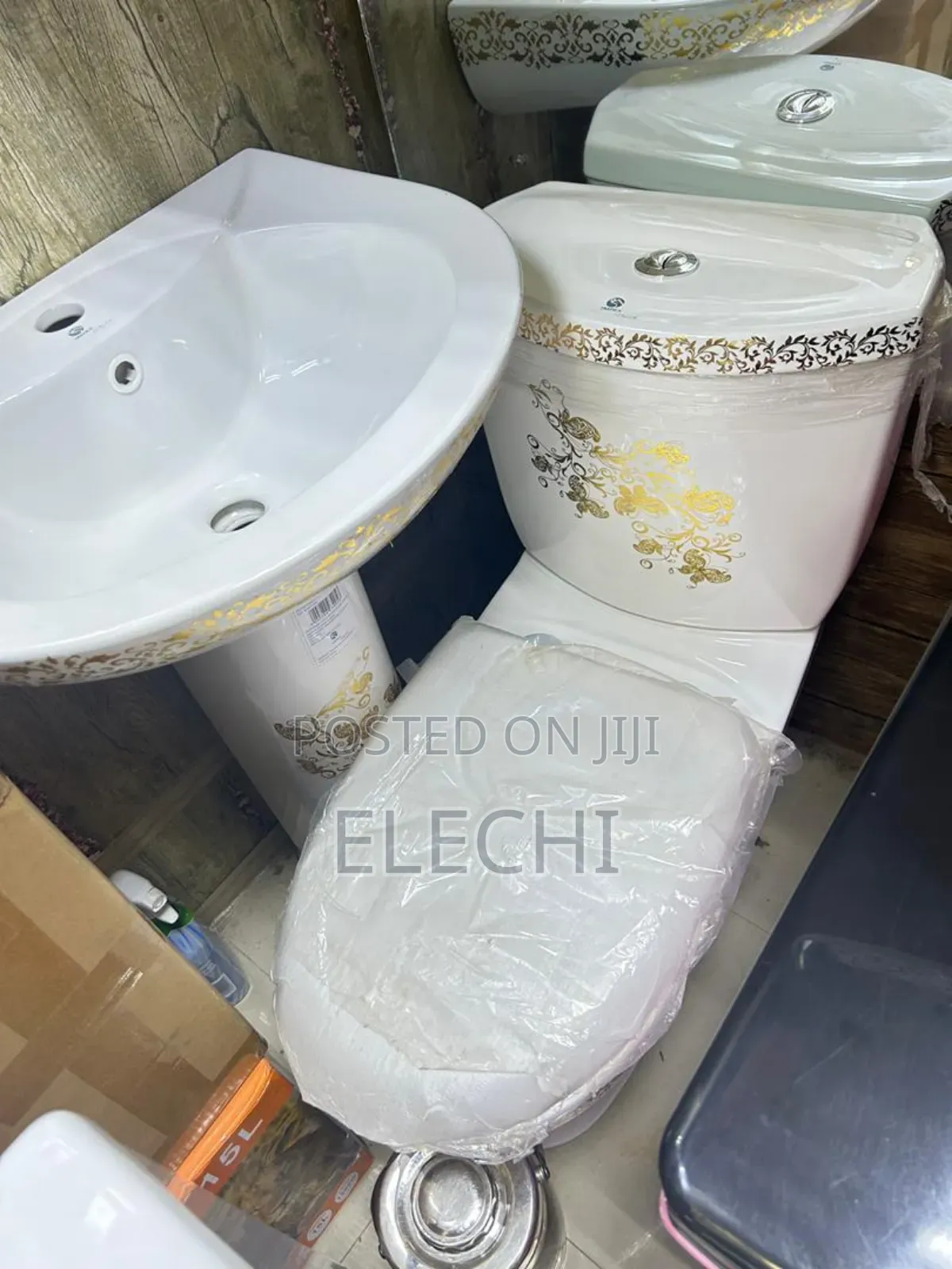 Gold Water Closet Turkey