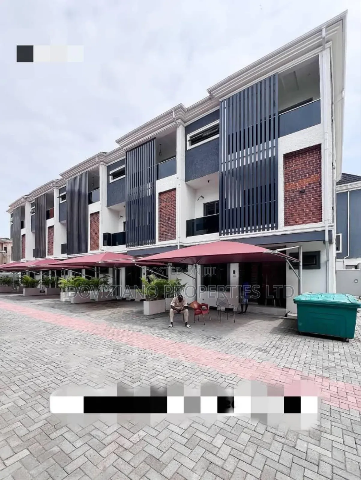 4bdrm Townhouse/Terrace in Lekki Phase 1 for sale