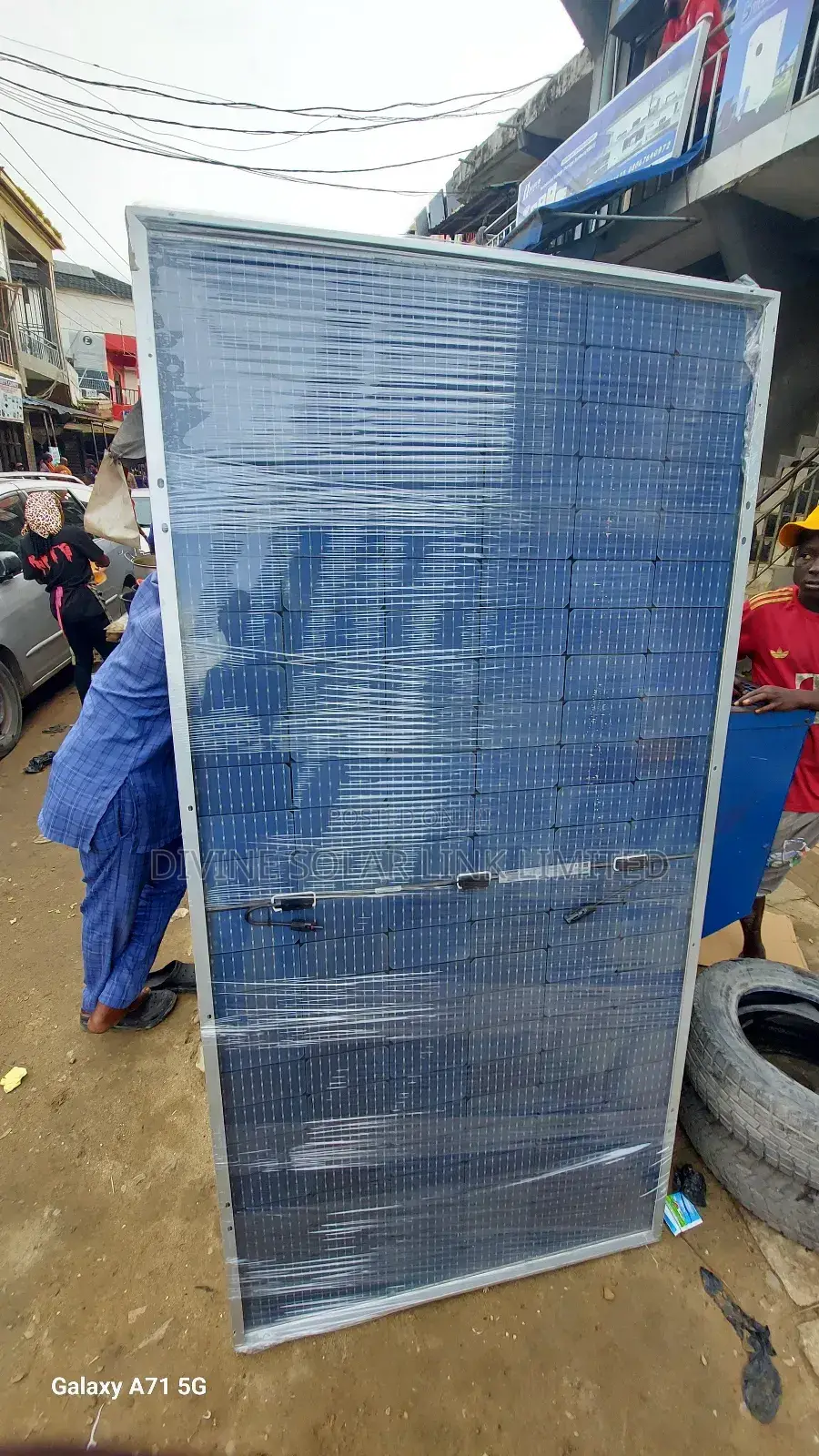 650watt Byfacial Jinko Solar Panel 144 Cells