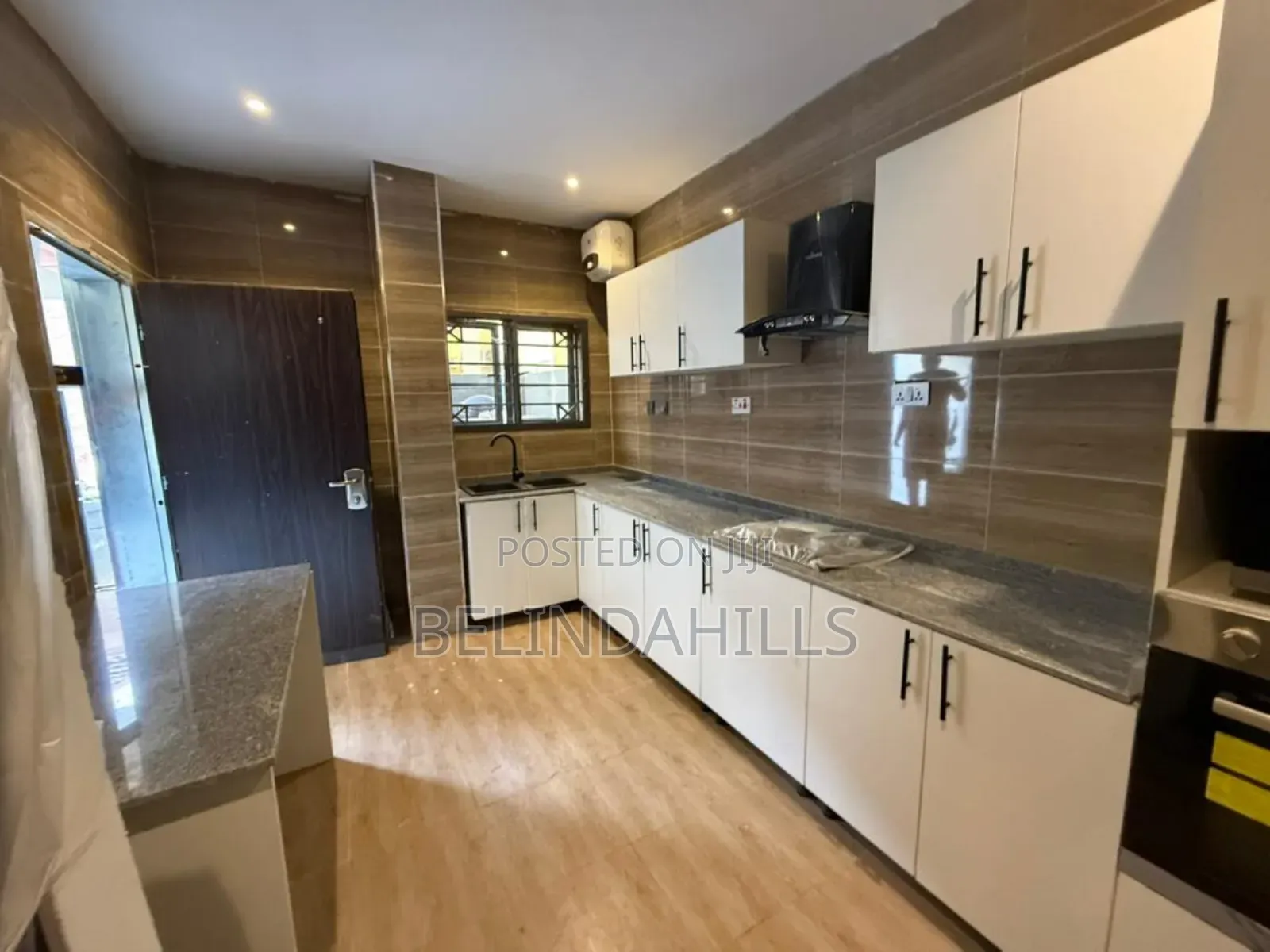4bdrm Townhouse / Terrace in Zone 7 / Wuse for rent