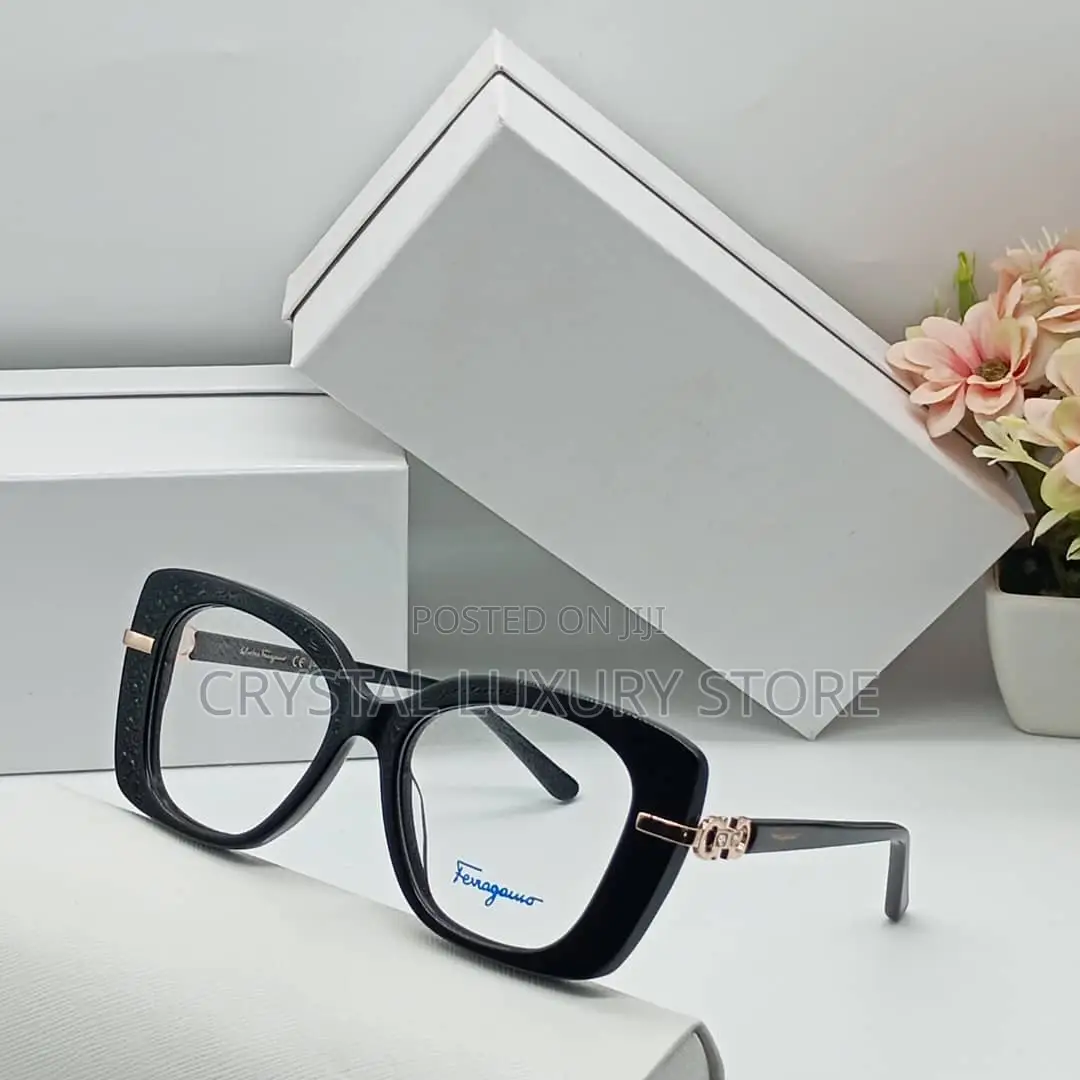 Ferragamo Quality Luxury Ladies Frame Glasses