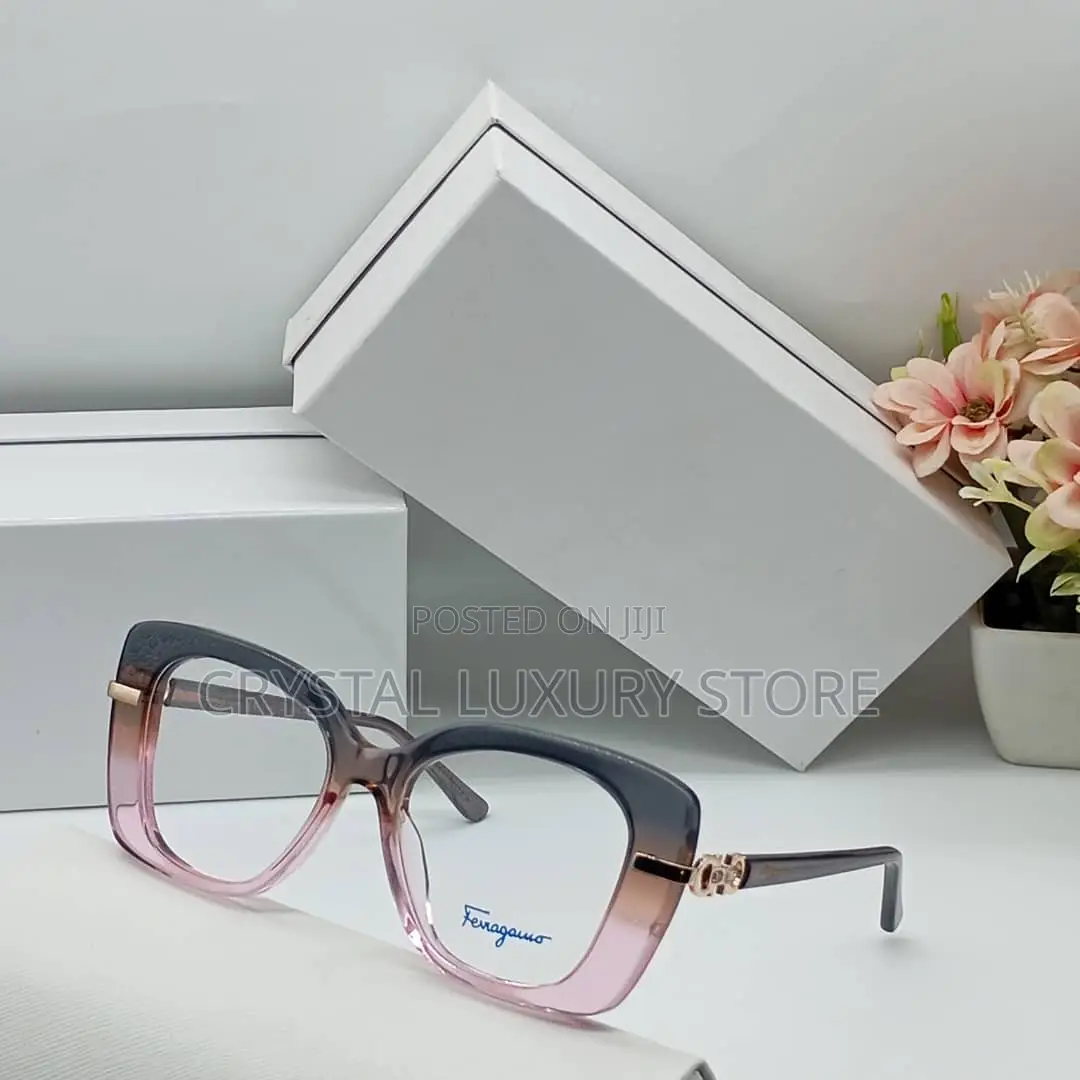 Ferragamo Quality Luxury Ladies Frame Glasses