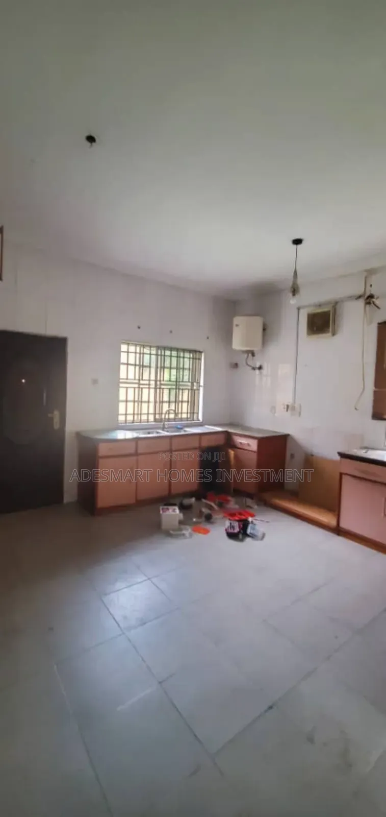 4bdrm Duplex in Lekki Phase 1 for rent