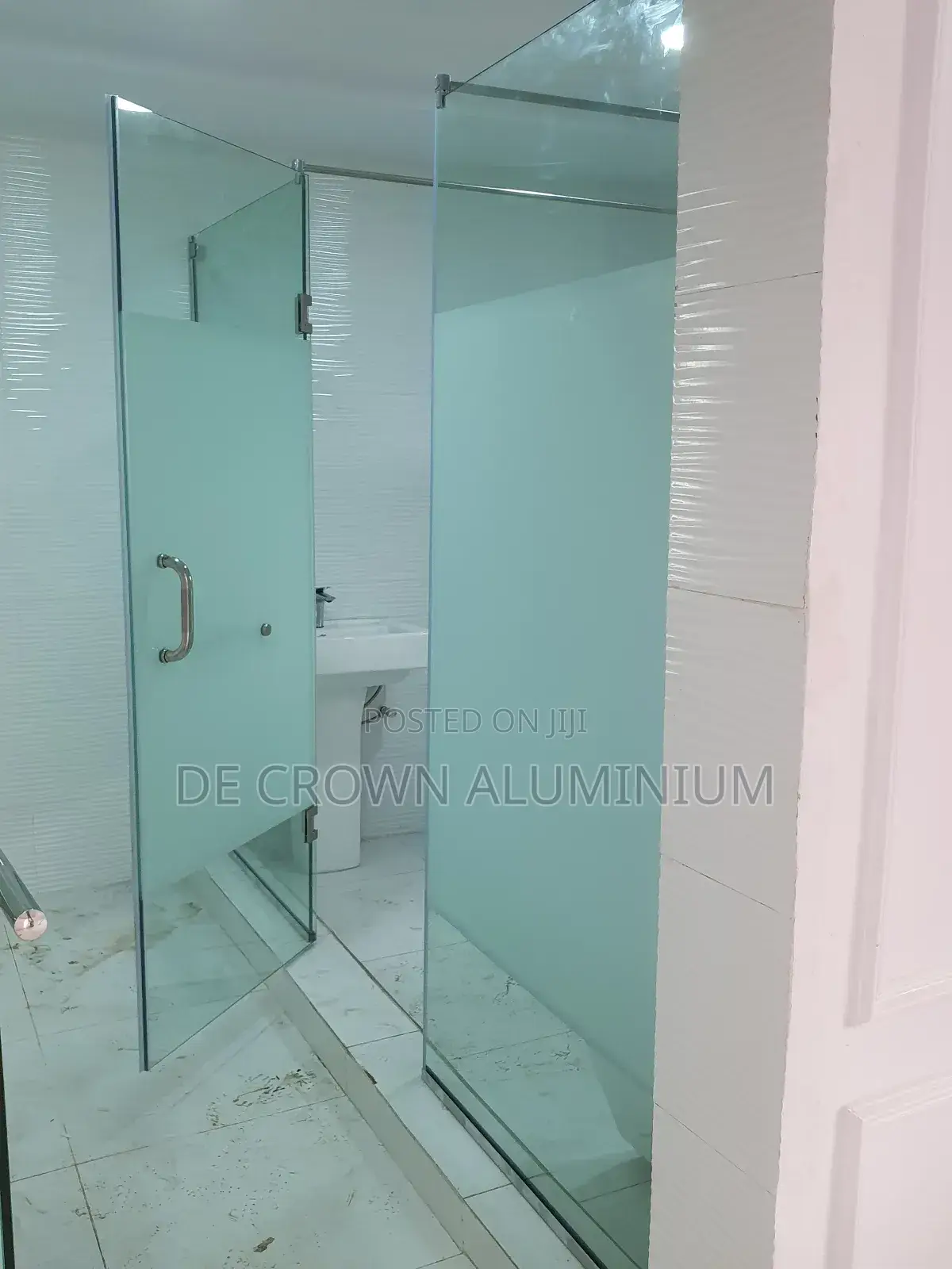 Modern Bathroom Shower Glass Partition In Lagos – 10mm Tempered Glass