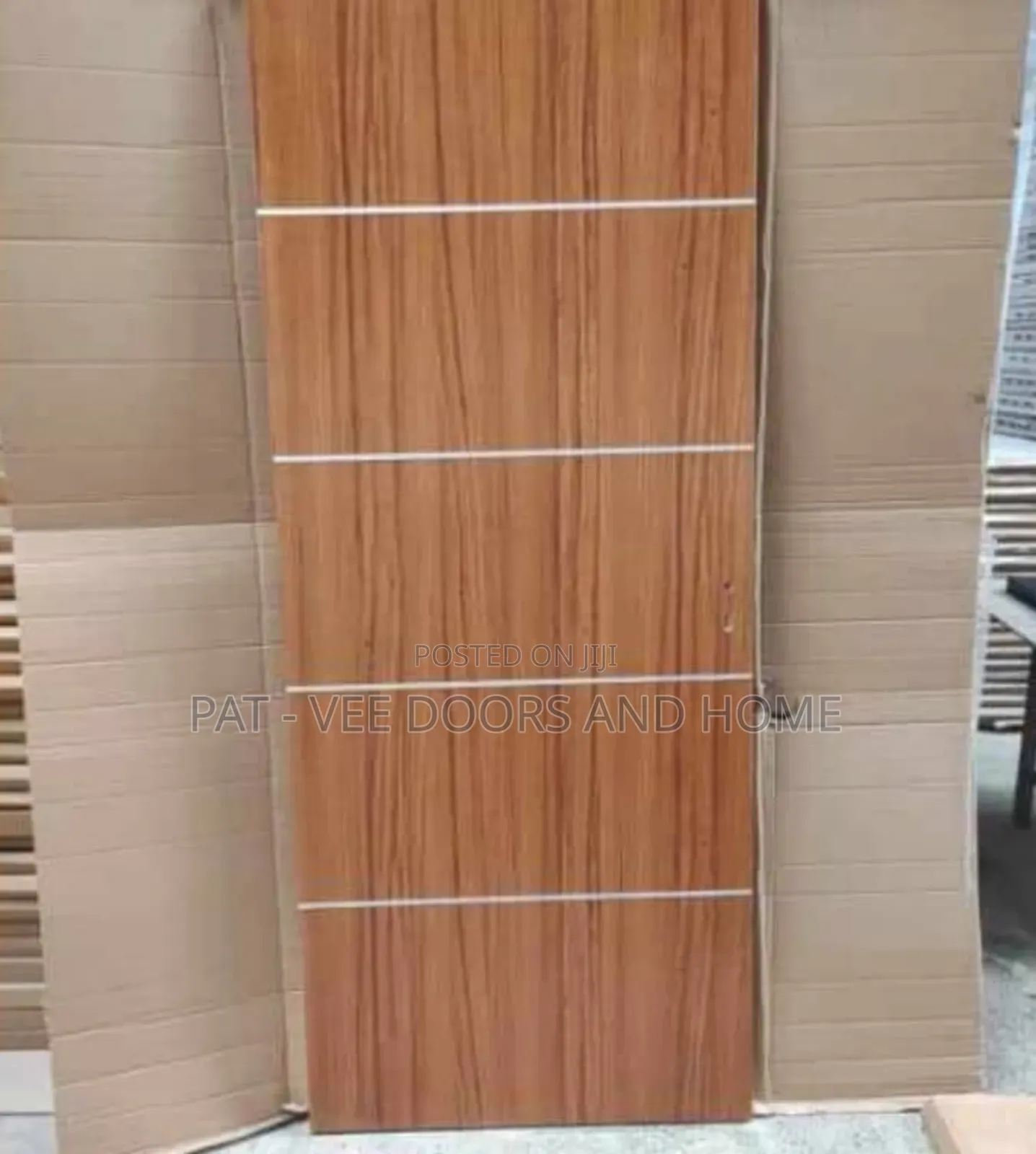 HDF Wood Adoor, 3ft by 7