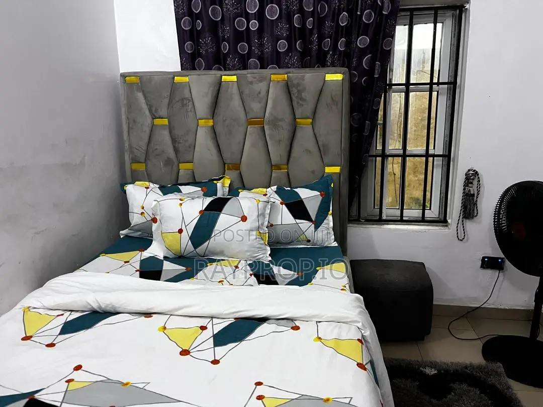 545385vb - 1 Bedroom Shortlet in Ajah