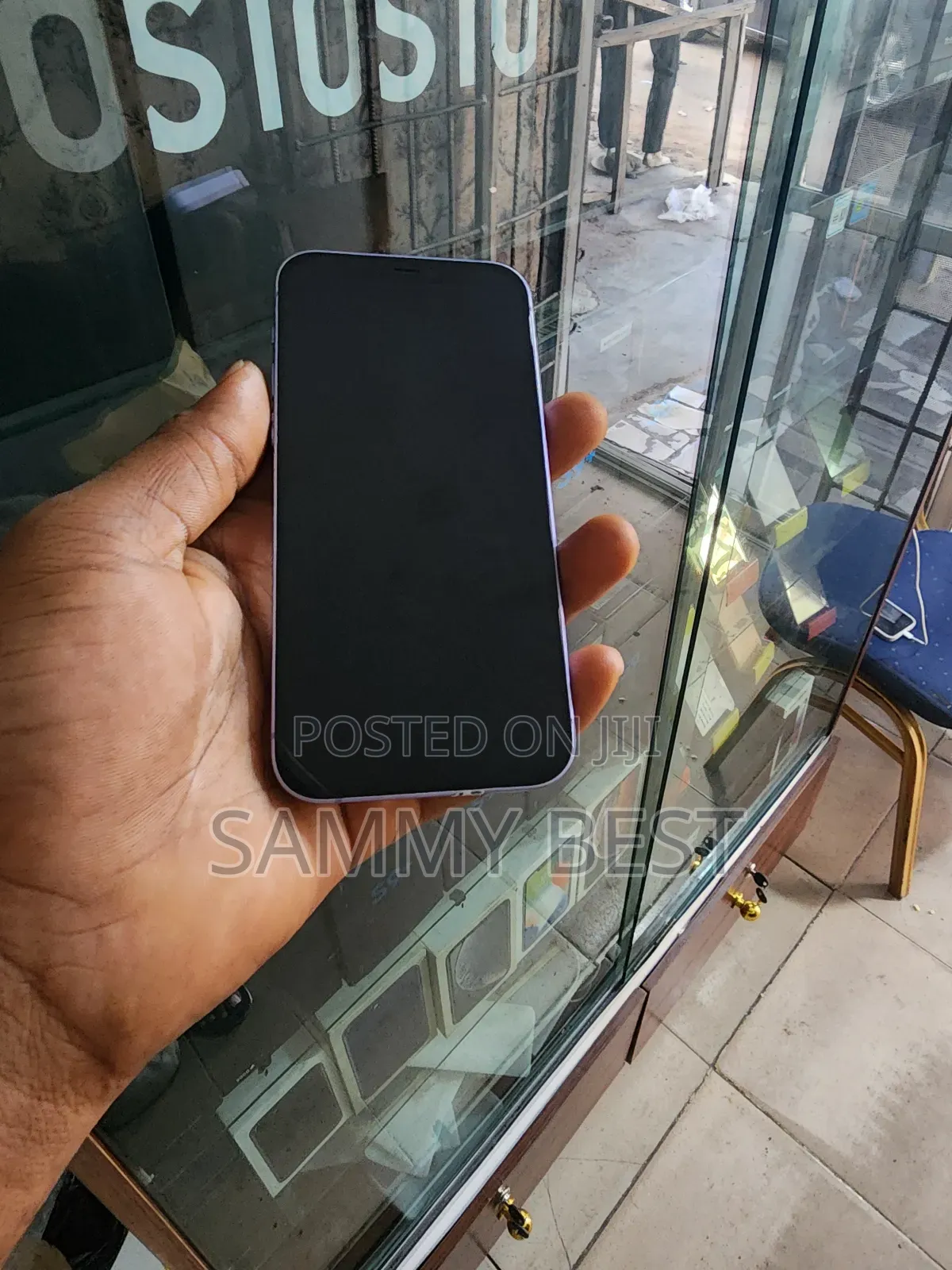 Apple iPhone 12 64 GB Purple