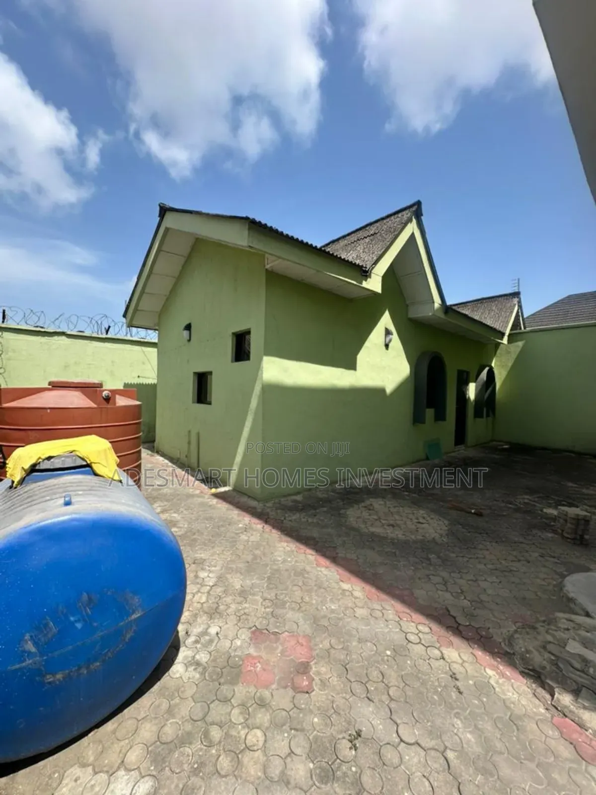 5bdrm Duplex in Lekki Phase 1 for rent