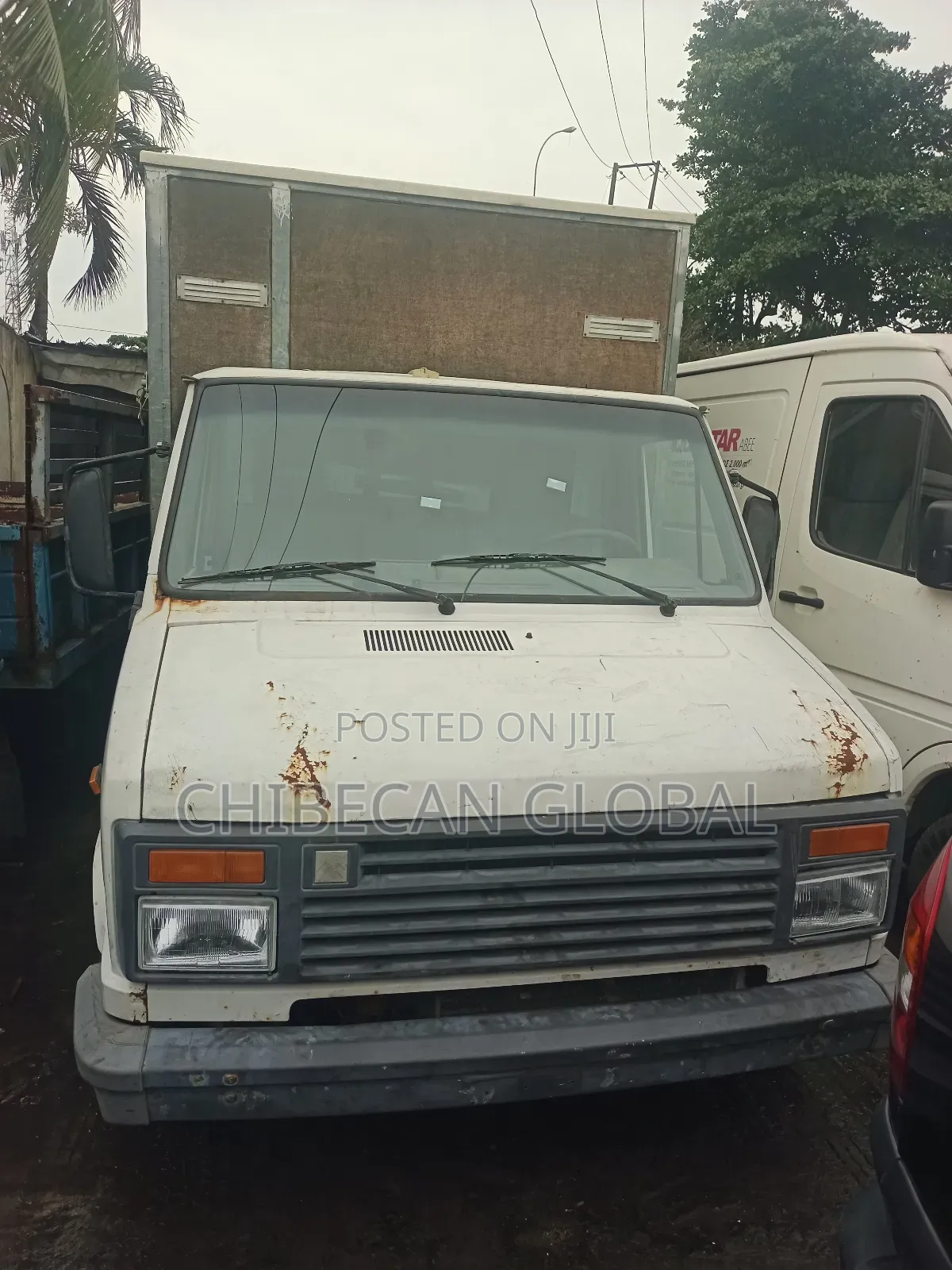 Renault J5 Truck (Container Bucket) Petrol (Foreign Used)