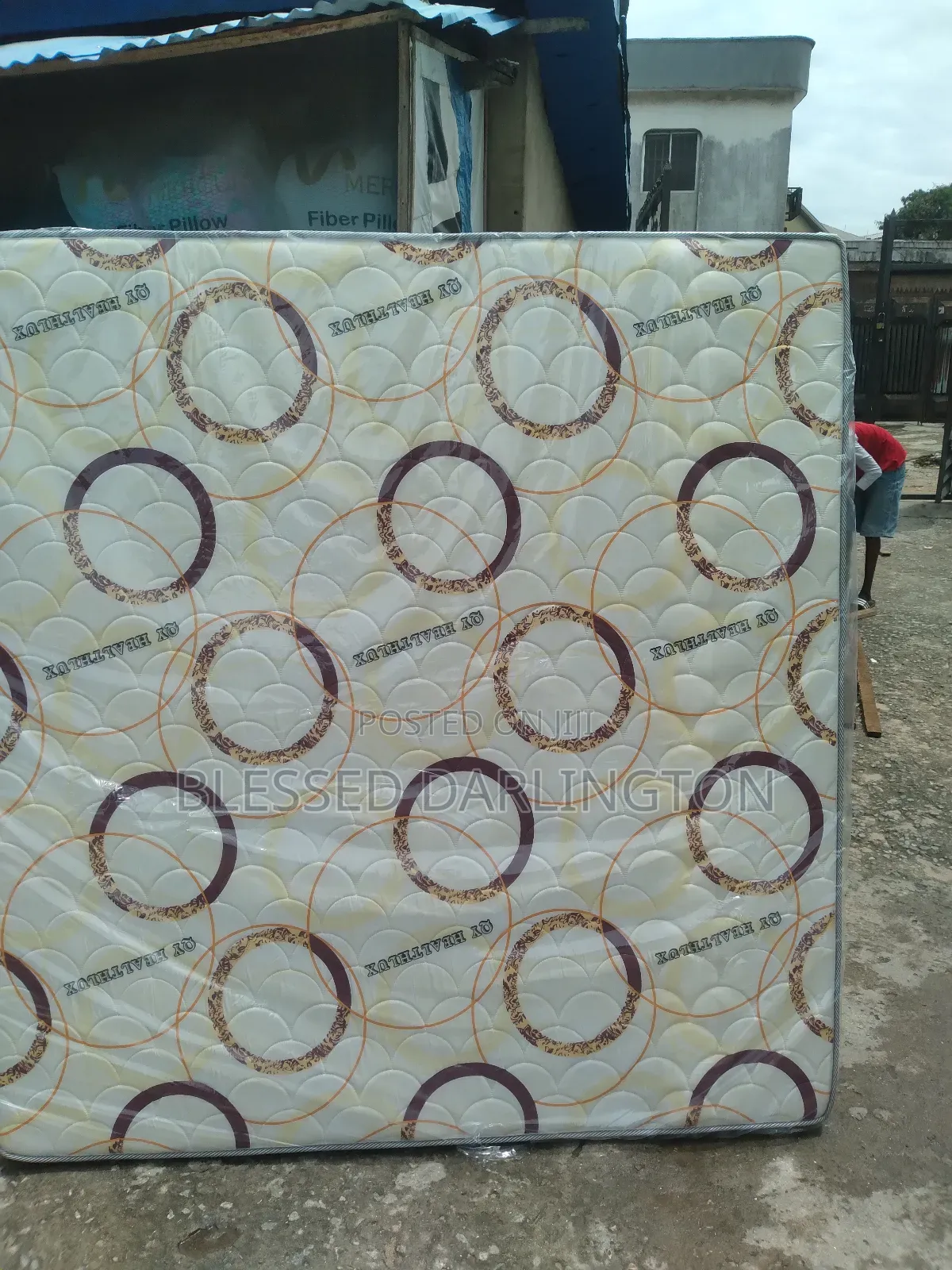 Quayon Healthlux Semi Orthopedic Mattress