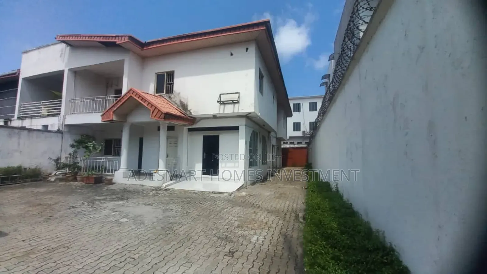 4bdrm Duplex in Lekki Phase 1 for rent