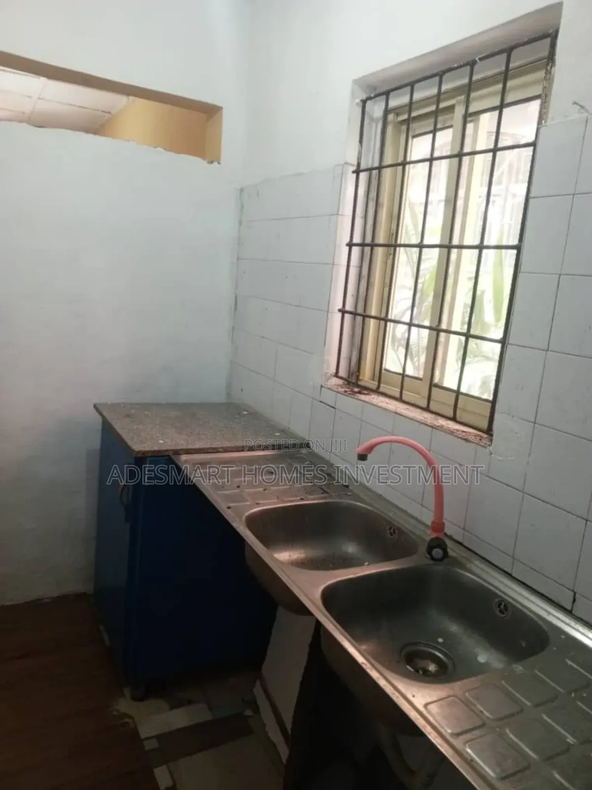 Mini Flat in Lekki Phase 1 for rent