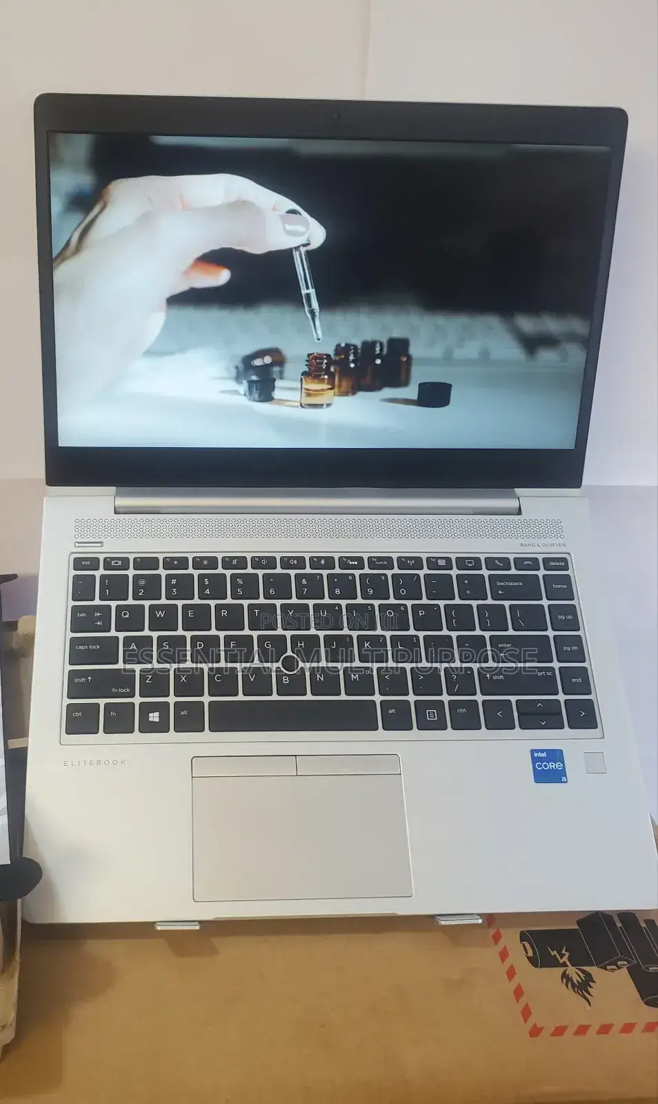New Laptop HP EliteBook 8440P 8GB Intel Core i5 SSD 256GB