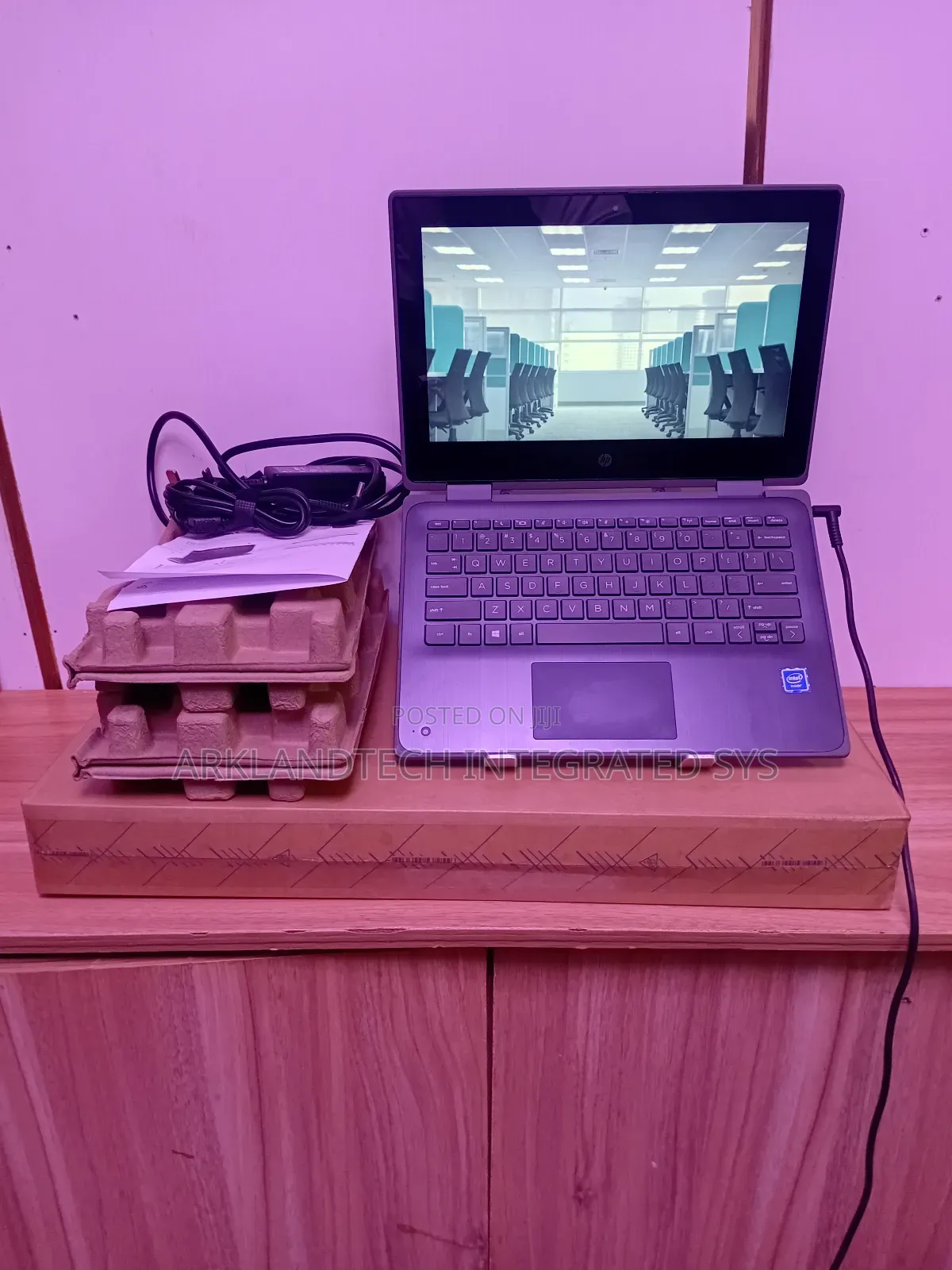 New Laptop HP ProBook 11 X360 G3 EE 4GB Intel Celeron SSD 128GB