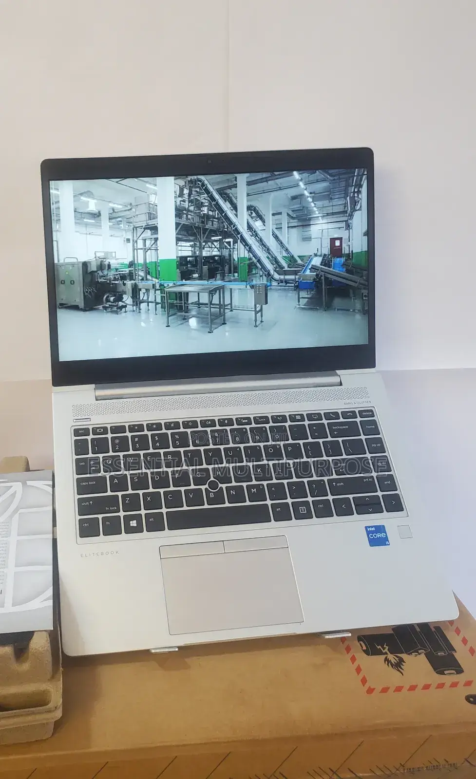 New Laptop HP EliteBook 8440P 8GB Intel Core I5 SSD 1T