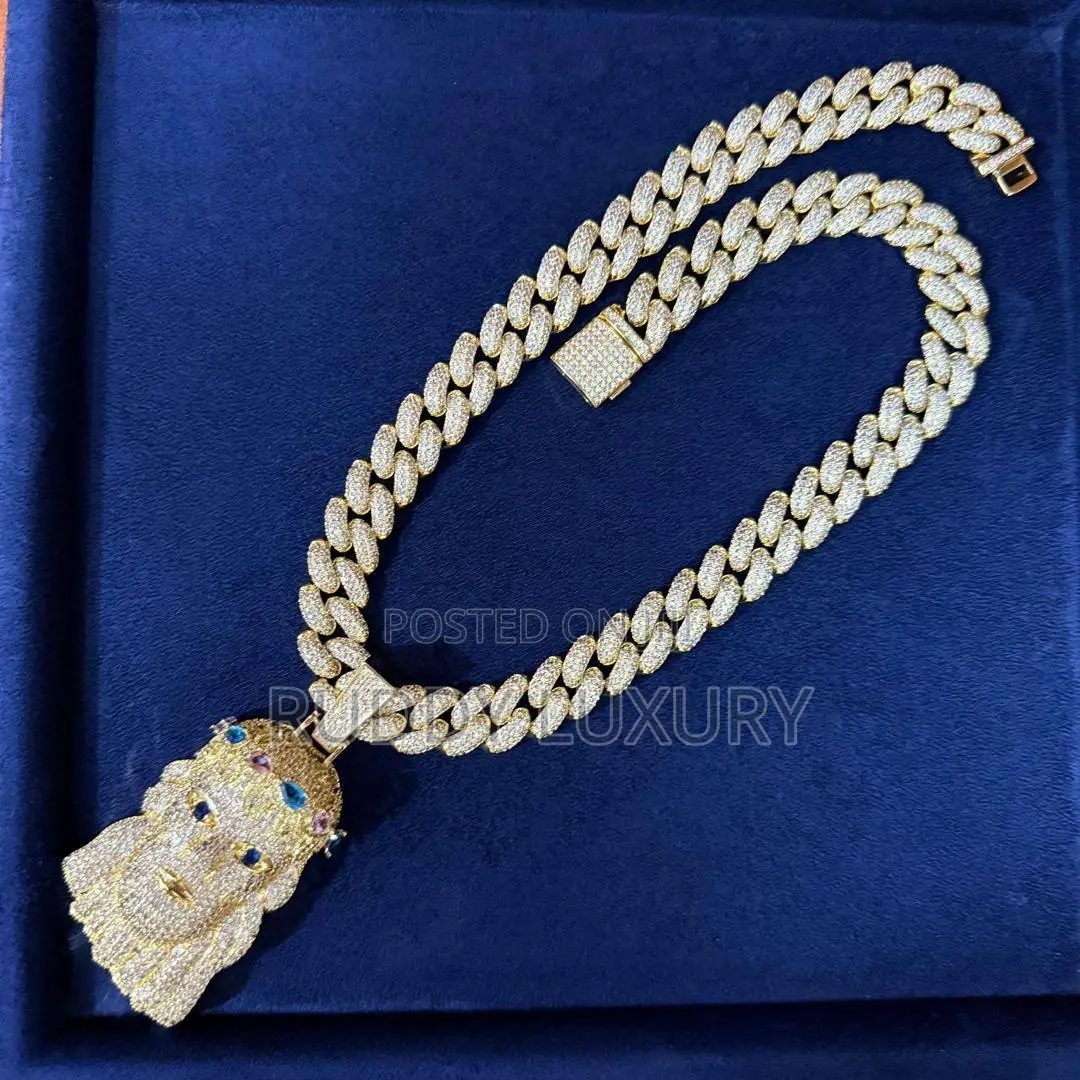 Premium Gold Diamond Cuban Link Necklace With Dollar-Bill Pendant