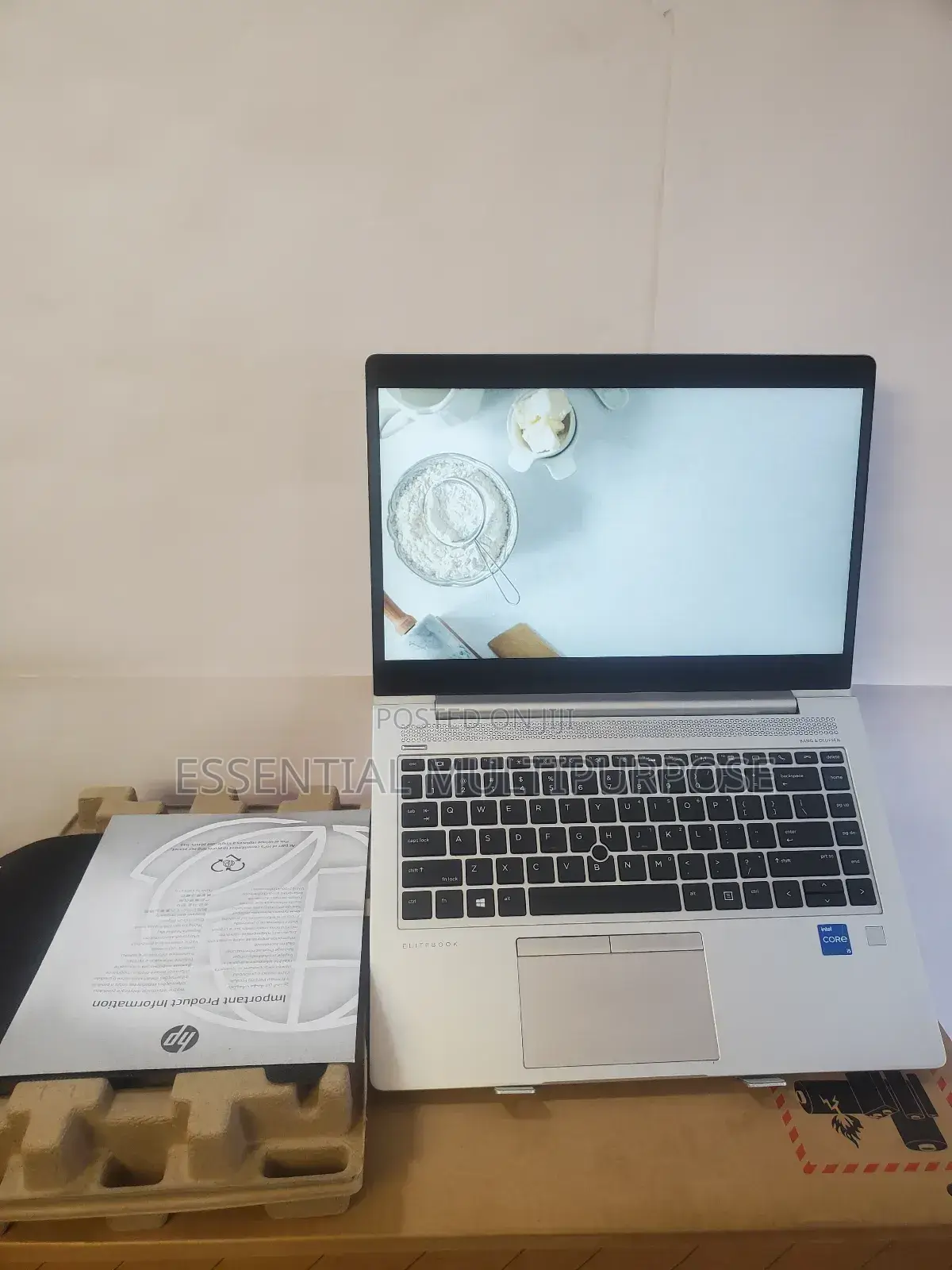 New Laptop HP EliteBook 8440w 8GB Intel Core I5 SSD 1T