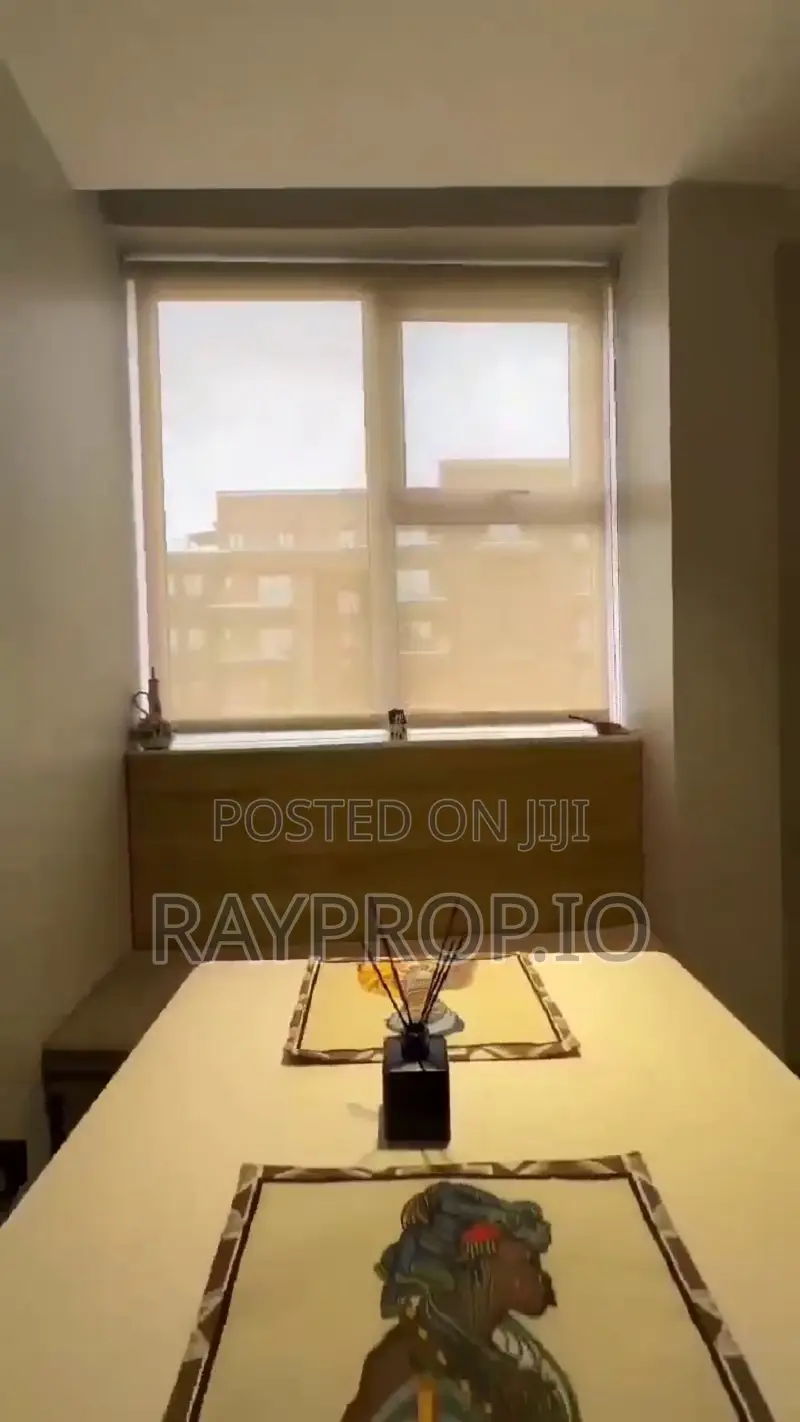 113948uh - 1 Bedroom Shortlet in Lekki Phase 1