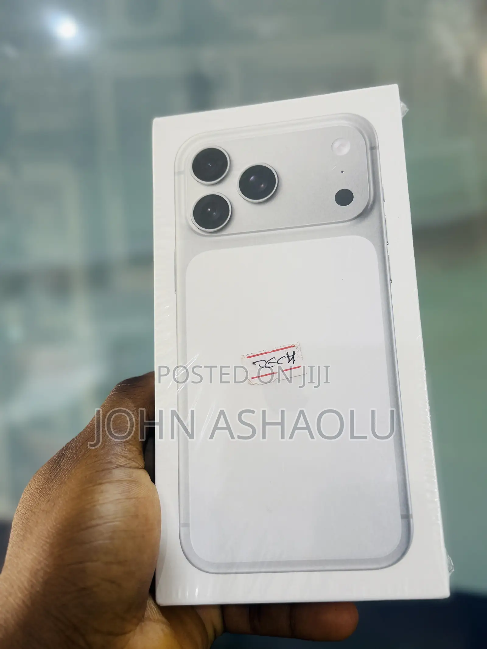 New Apple iPhone 17 Pro Max 256 GB Silver