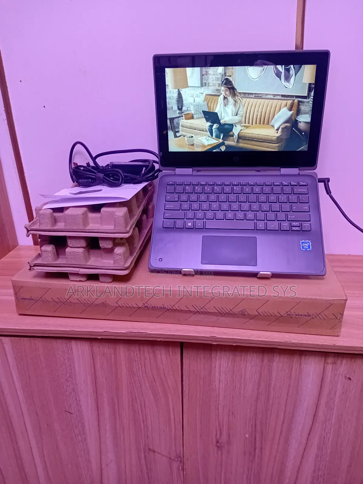New Laptop HP ProBook X360 11 G1 EE 4GB Intel Celeron SSD 256GB