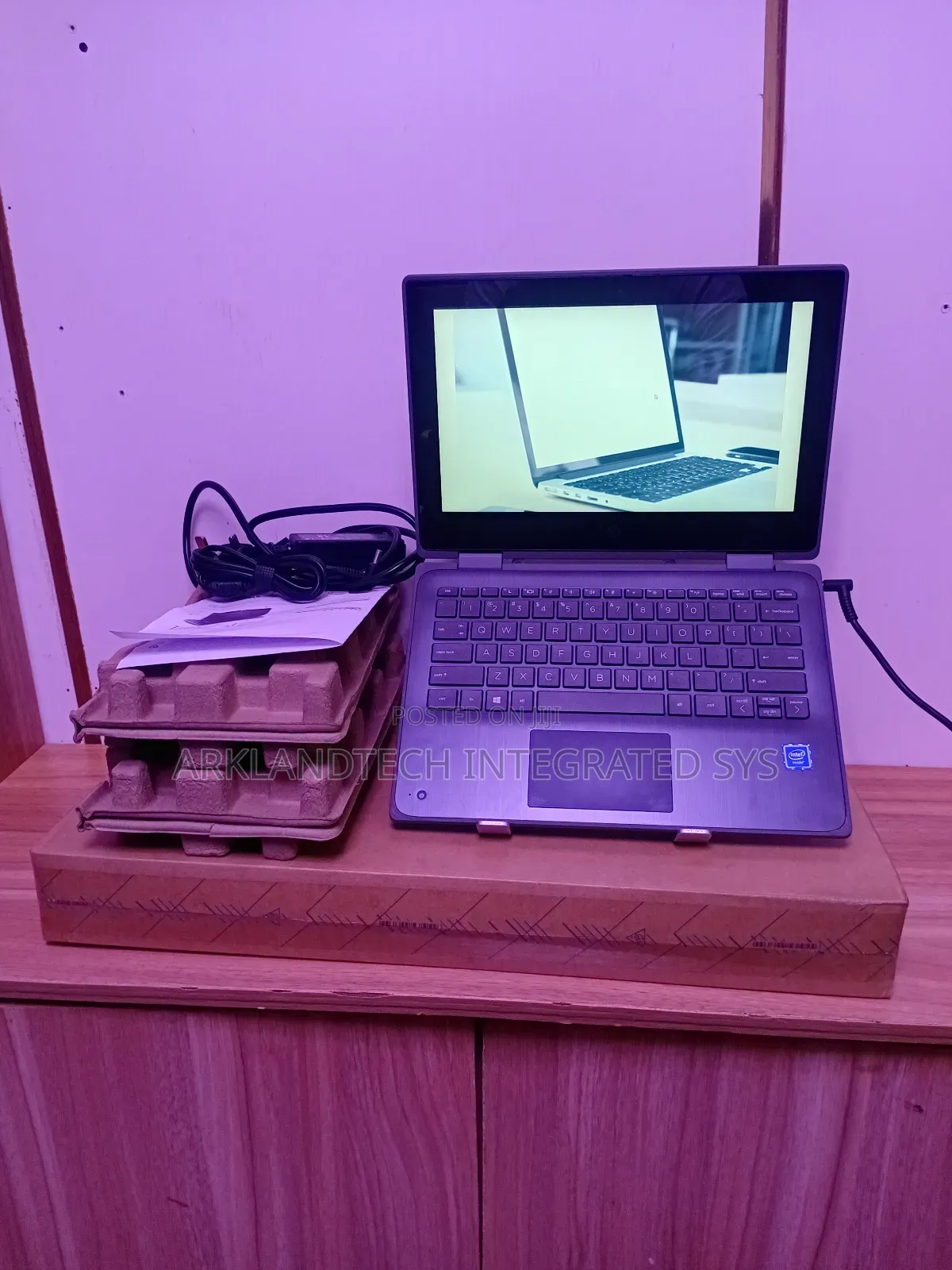 New Laptop HP ProBook X360 11 G5 EE 4GB Intel Celeron SSD 512GB