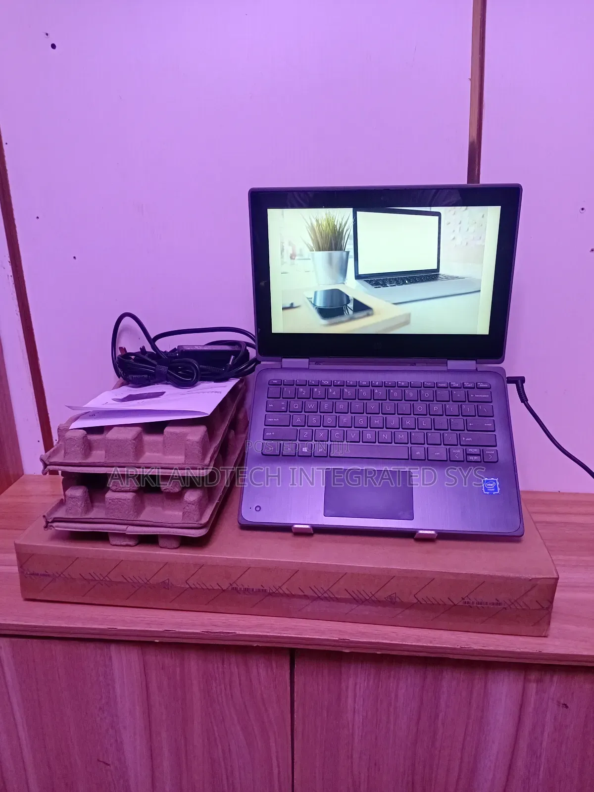 New Laptop HP ProBook X360 11 G5 EE 4GB Intel Celeron SSD 512GB
