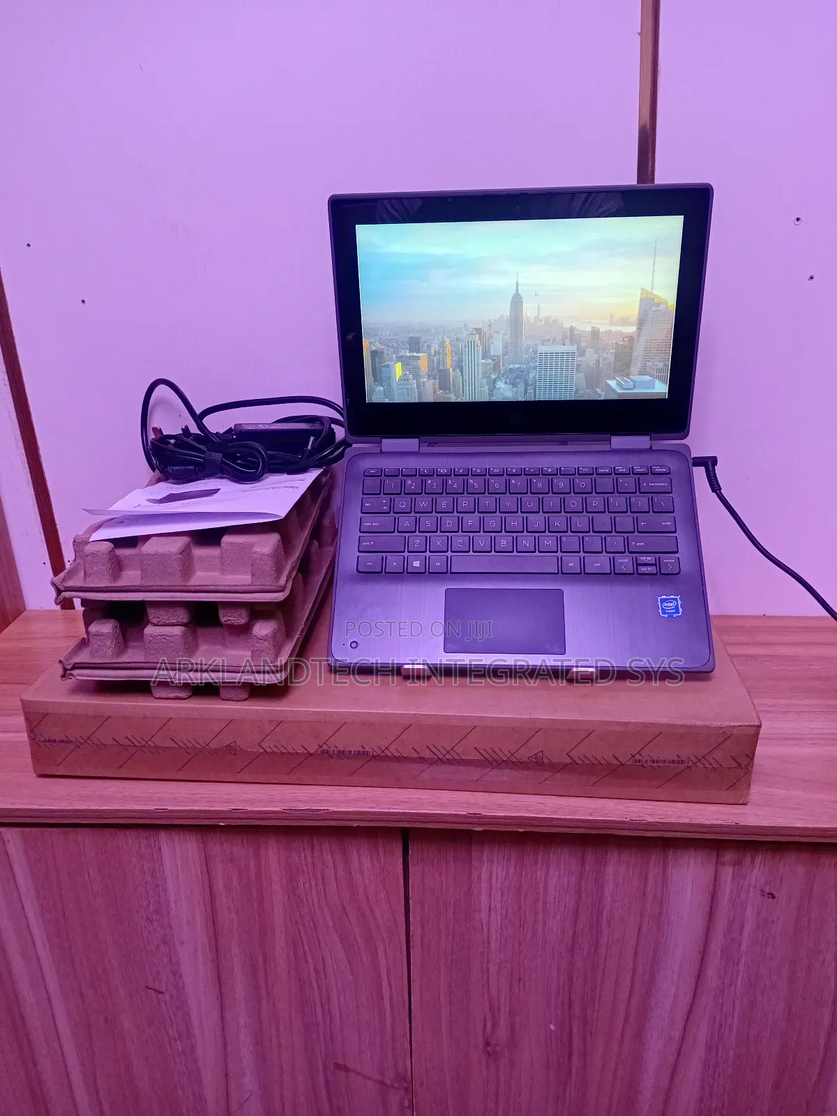 New Laptop HP ProBook X360 11 G5 EE 4GB Intel Celeron SSD 256GB