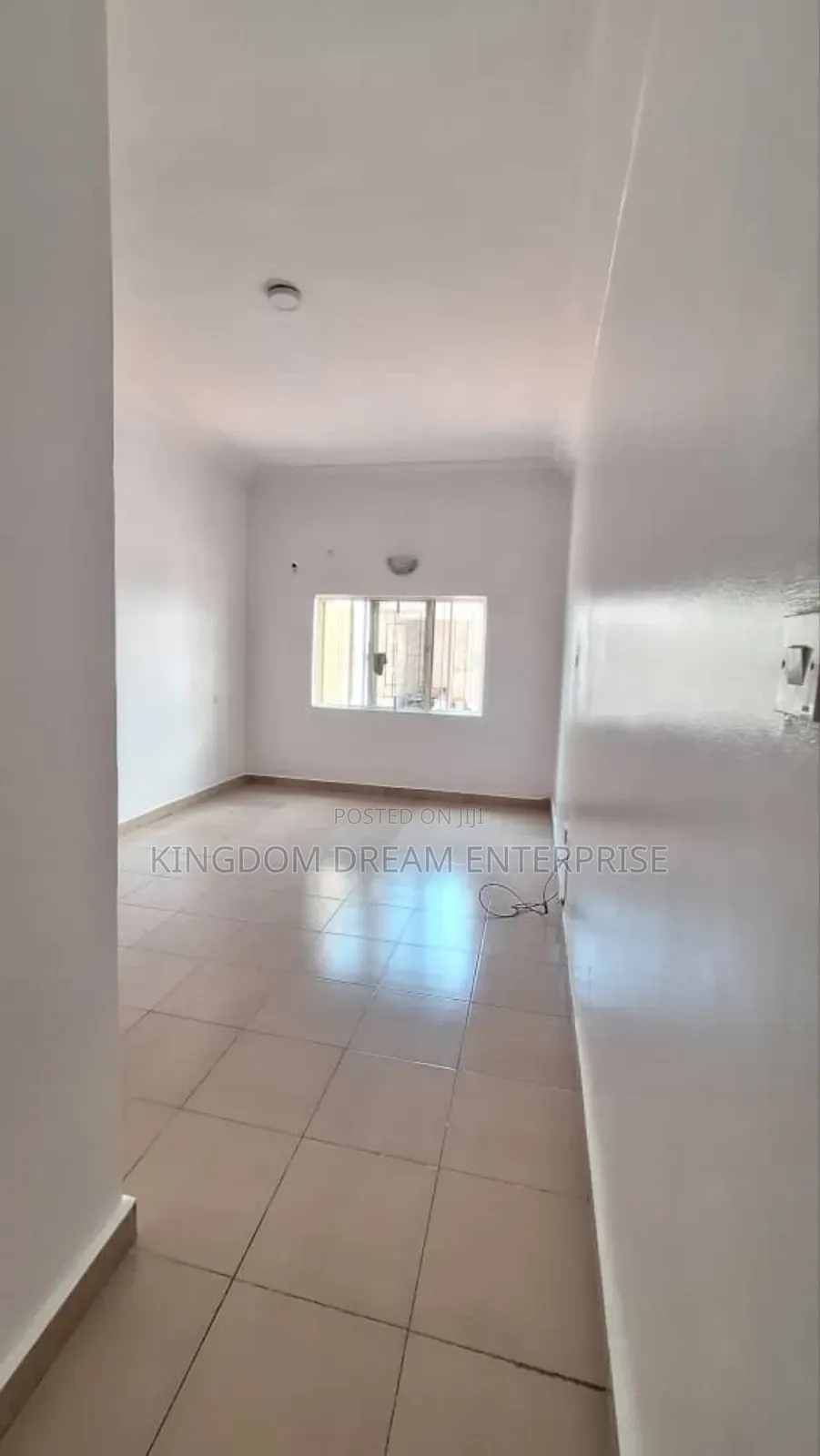 3bdrm Block of Flats in Lekki Phase 1 for rent