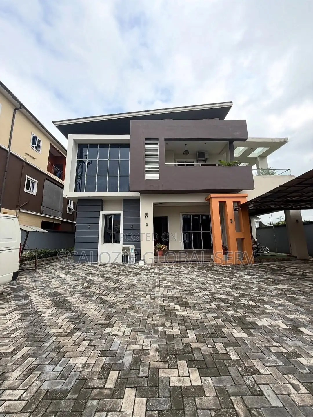4bdrm Duplex in Woji Estate for sale