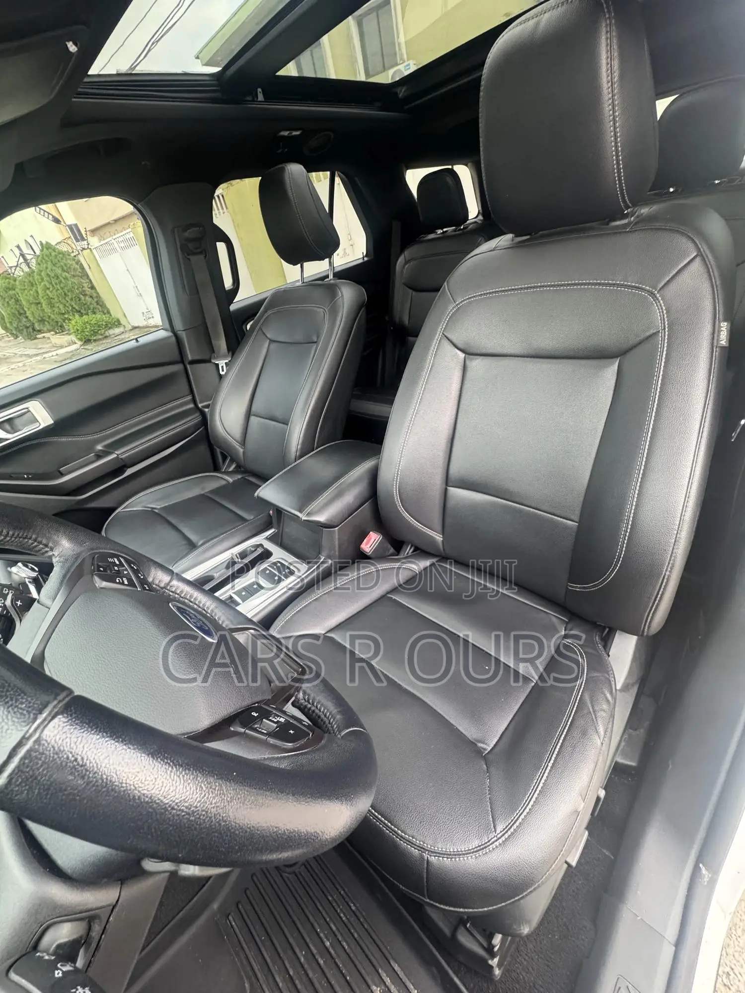 Ford Explorer 2020 White